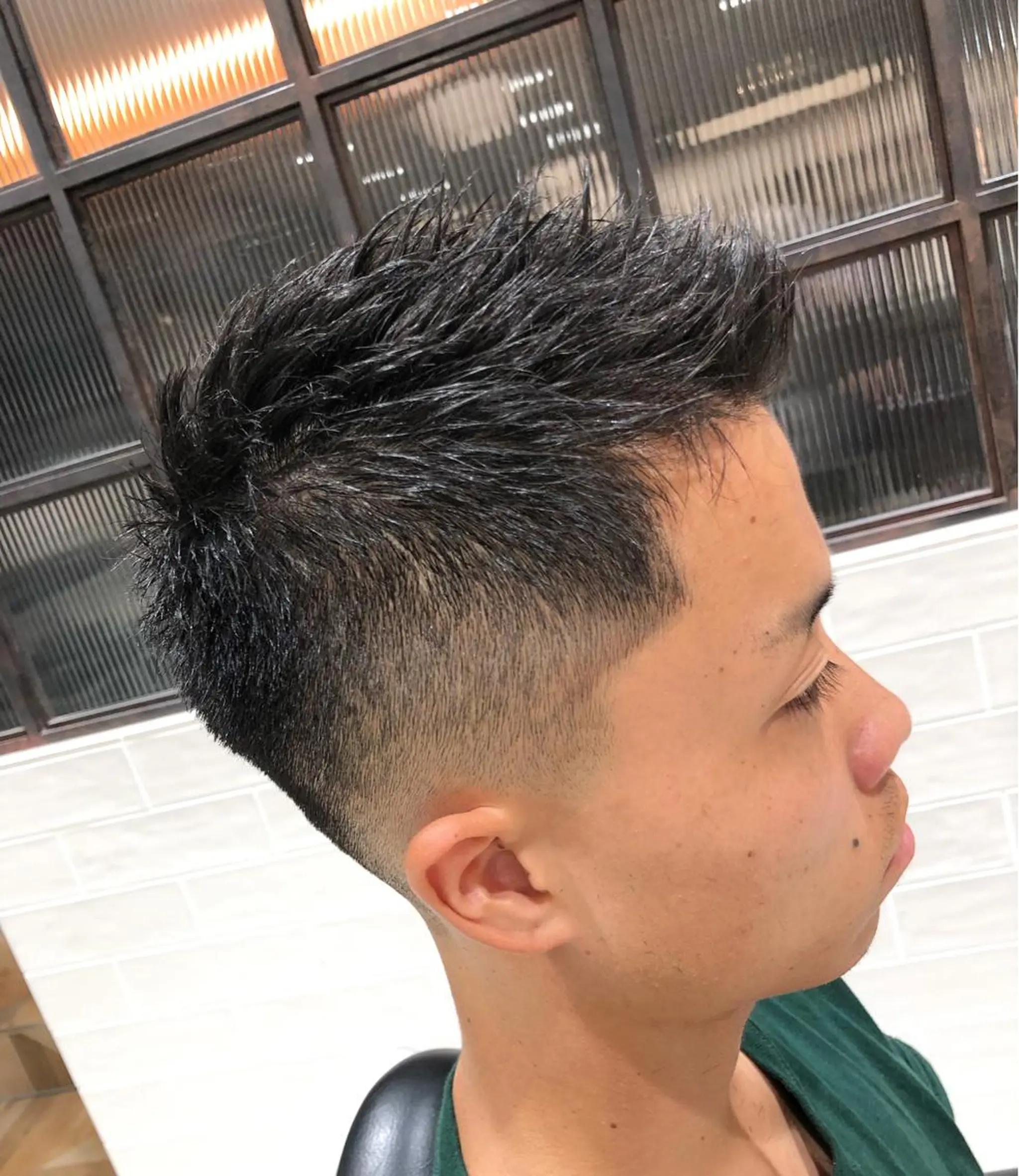 ショート パーマ メンズ THE AWESUM所属・メンズスタイル強化中 TONNY（トニー）のヘアスタイル