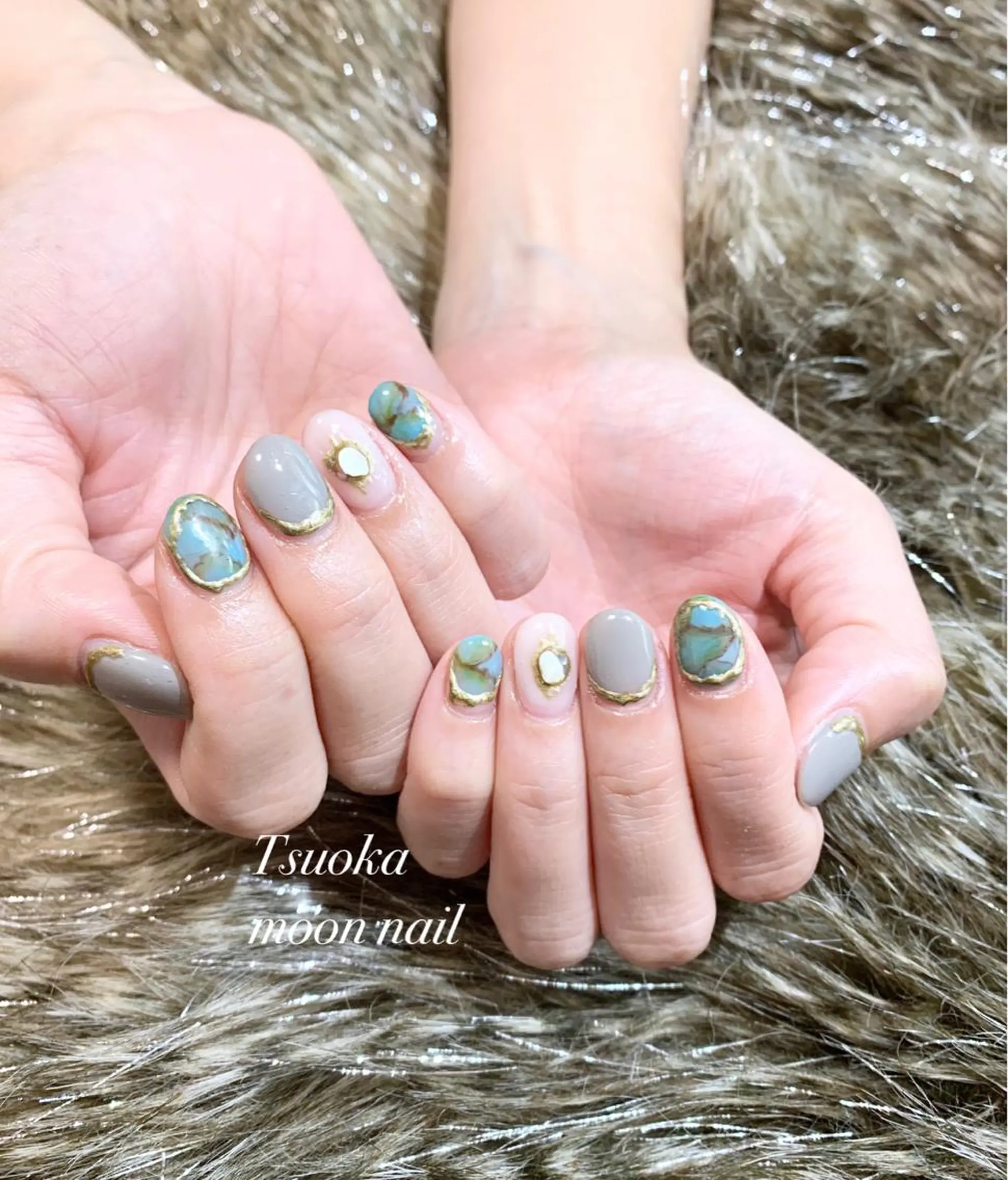 ネイル ハンドネイル ハンドケア 🌙都岡 ムーンネイルのネイルデザイン