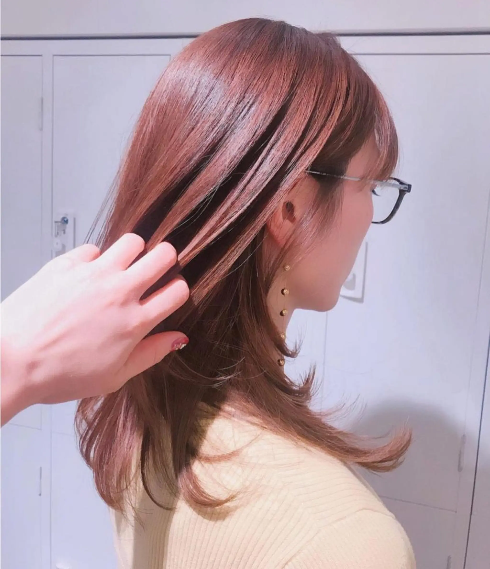 ミディアム カラー ヘアアレンジ ベージュカラー ブラウンカラー ハイライトカラー ミルクティーベージュ ピンクカラー 韓国/髪質改善💘 櫻井かれんのヘアスタイル