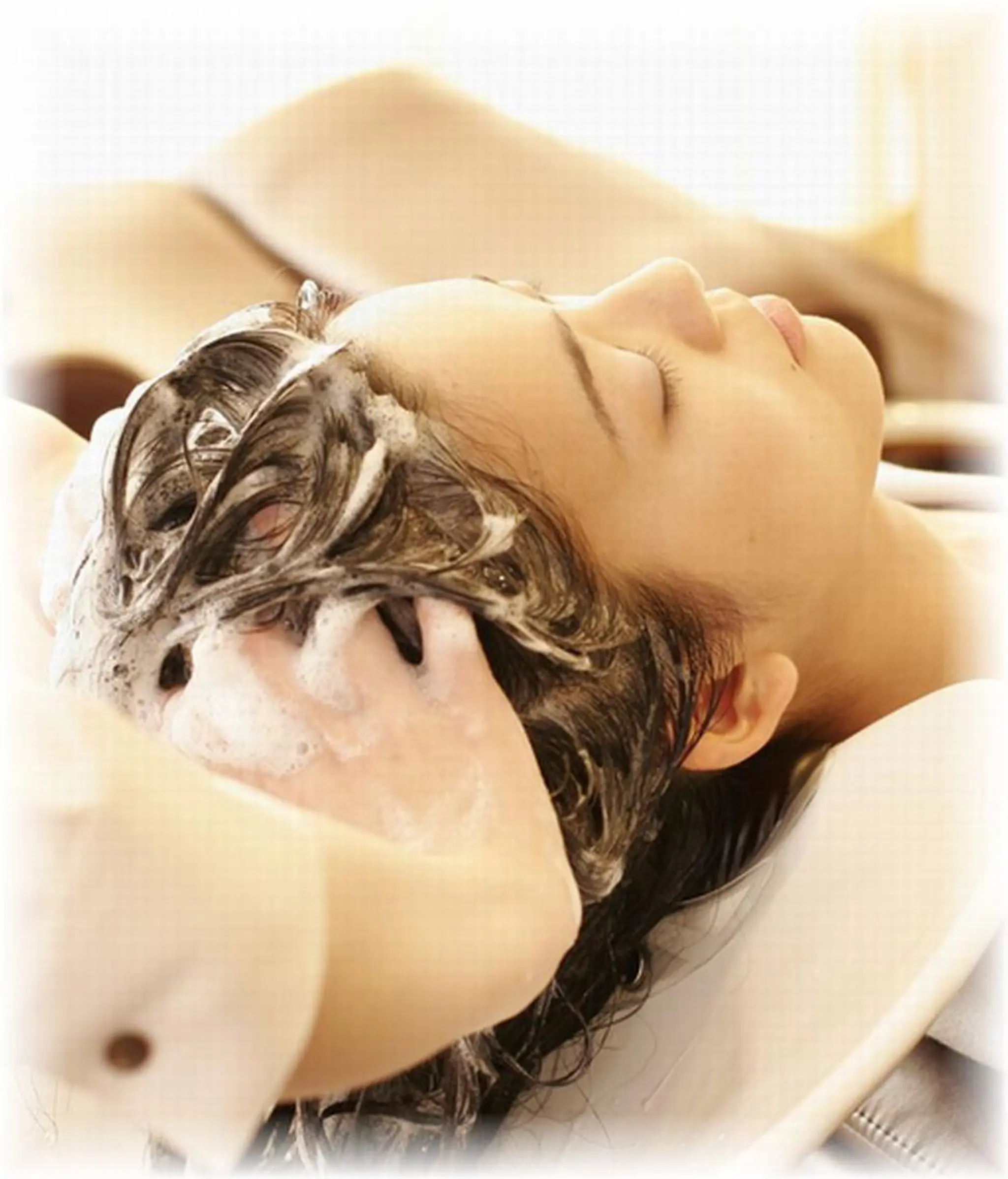 カラー ヘッドスパ ブリーチなしWカラー /酸性ストレート河本のヘアスタイル