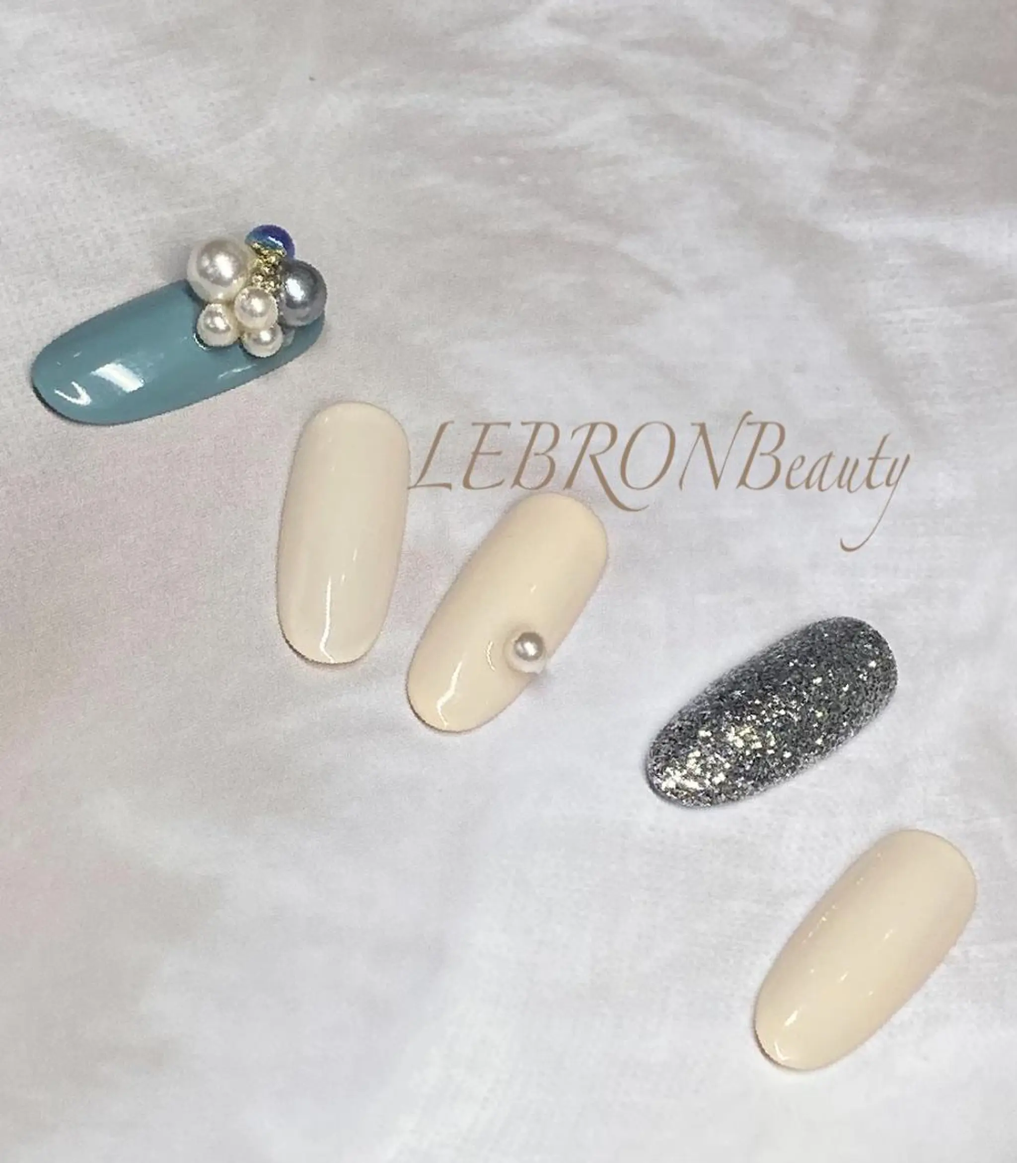 ネイル LEBRON Beautyのマツエク・マツパデザイン