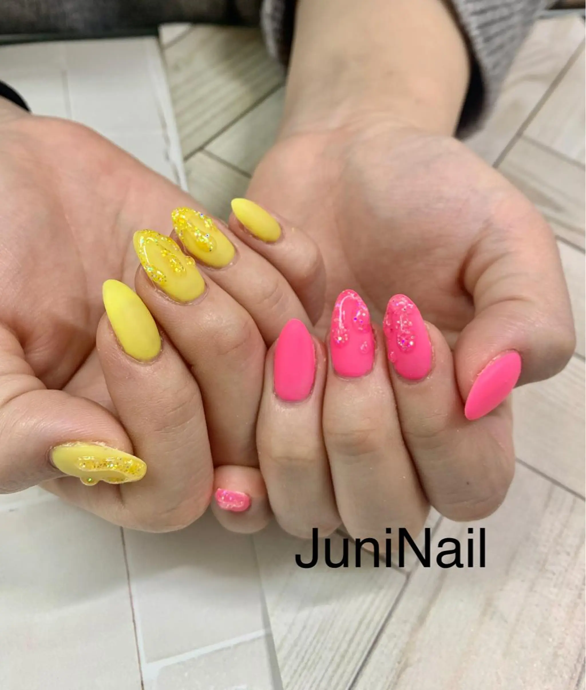 ネイル ハンドネイル JuniNail 주니네일🇰🇷suのネイルデザイン