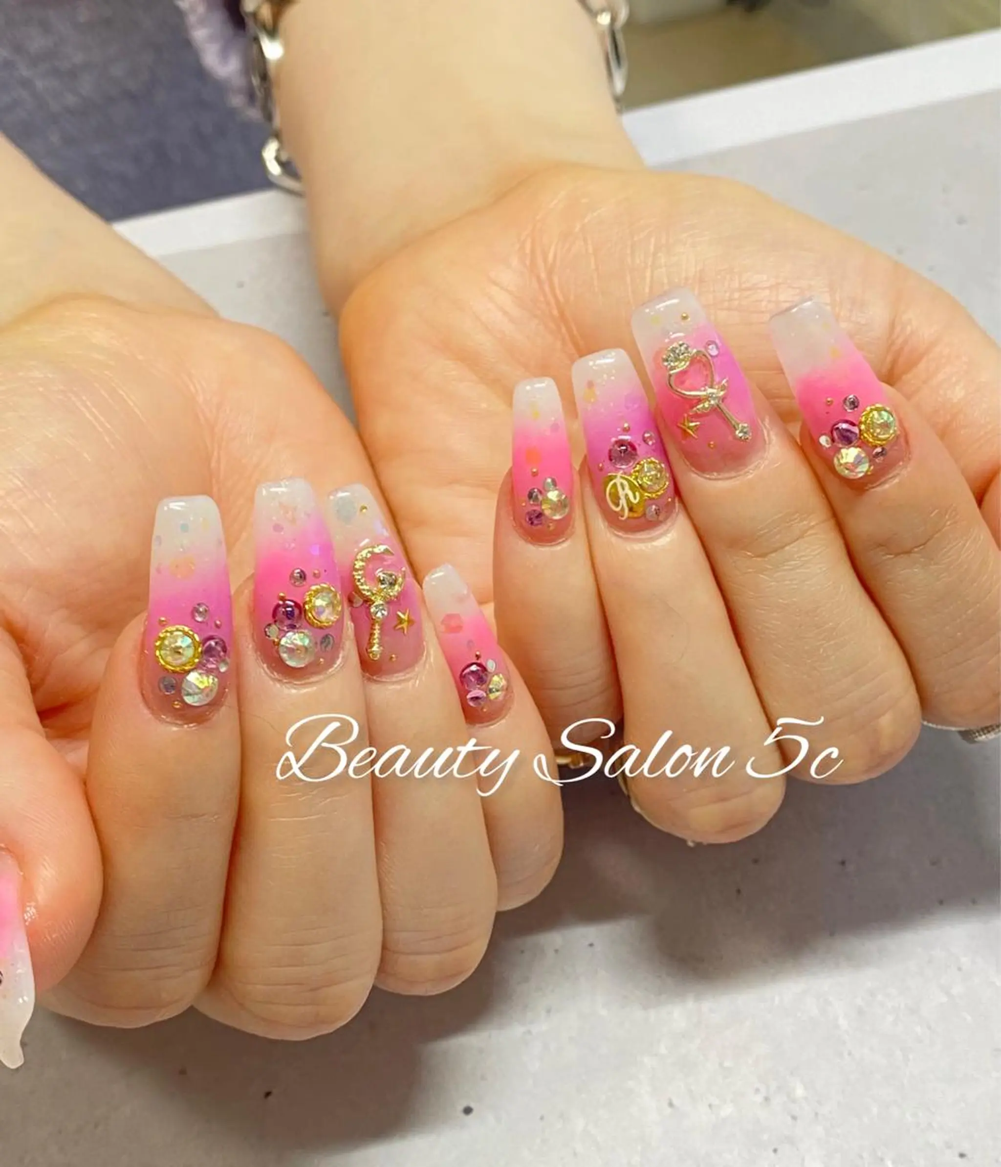 ネイル Beauty Salon5cのネイルデザイン