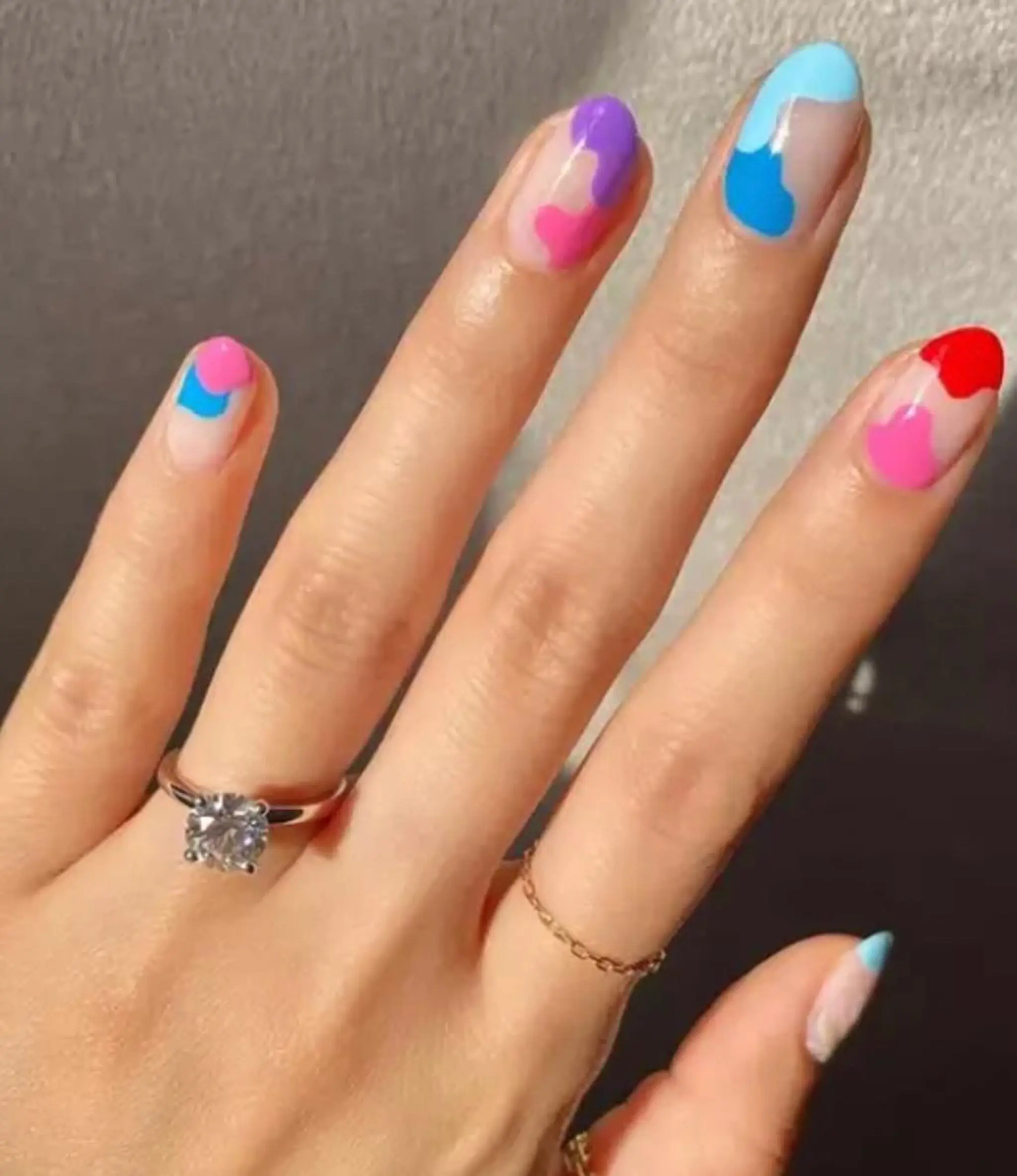 ネイル アートネイル べっ甲ネイル キラキラネイル 冬ネイル 「Honey NAIL新宿店」所属・Honey スカルプ専門店のネイルデザイン