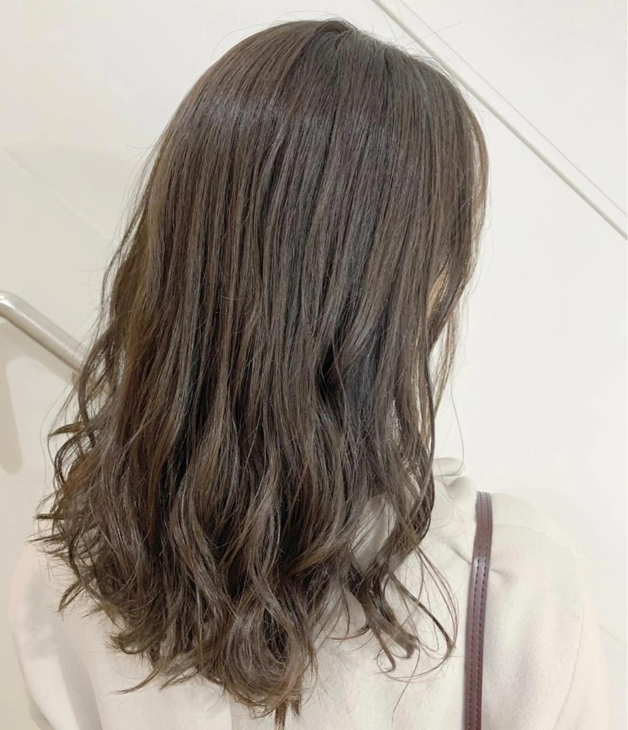 セミロング カラー 【髪質改善美容師】 KAITOのヘアスタイル