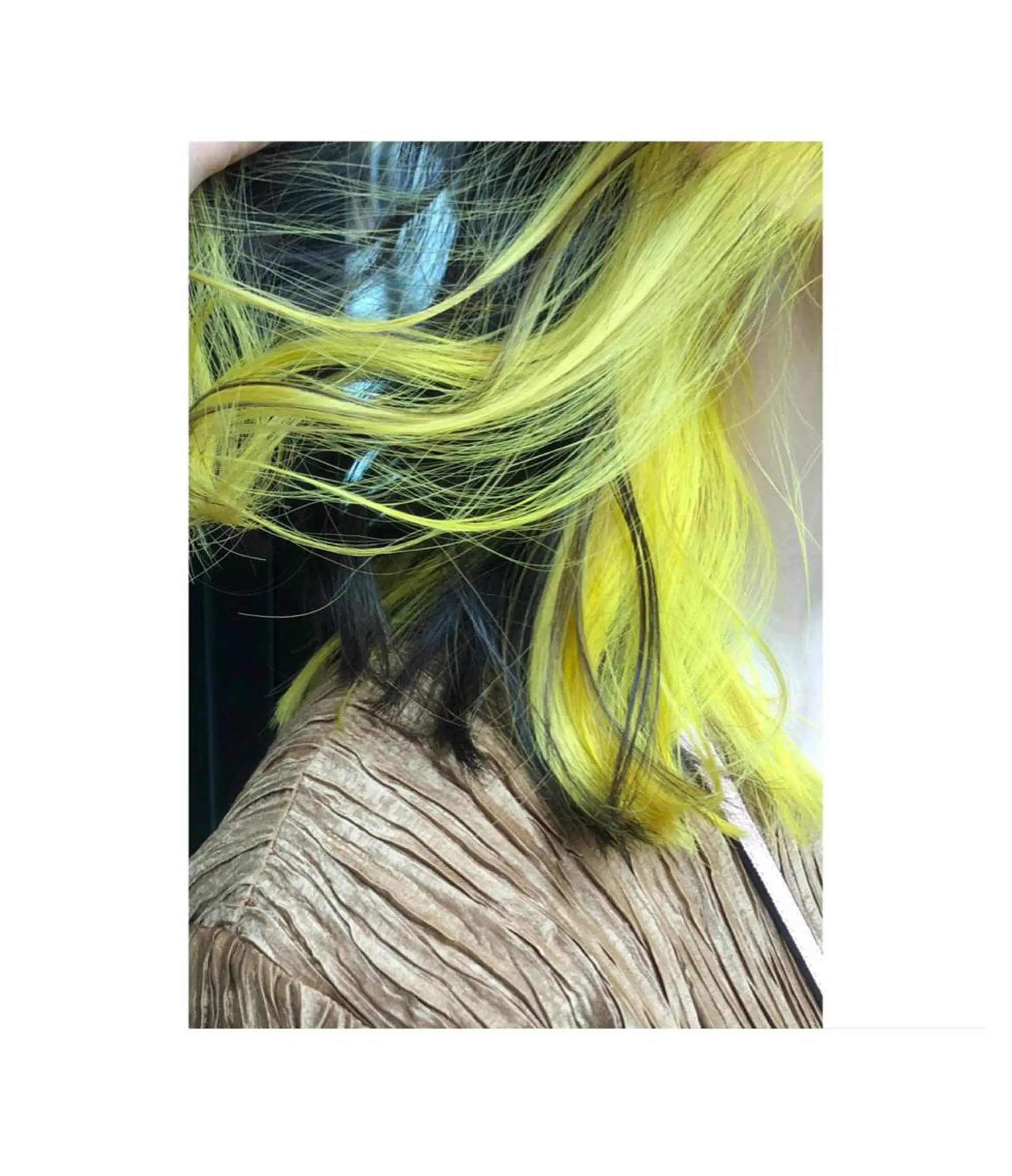 ミディアム カラー あらい なつみのヘアスタイル