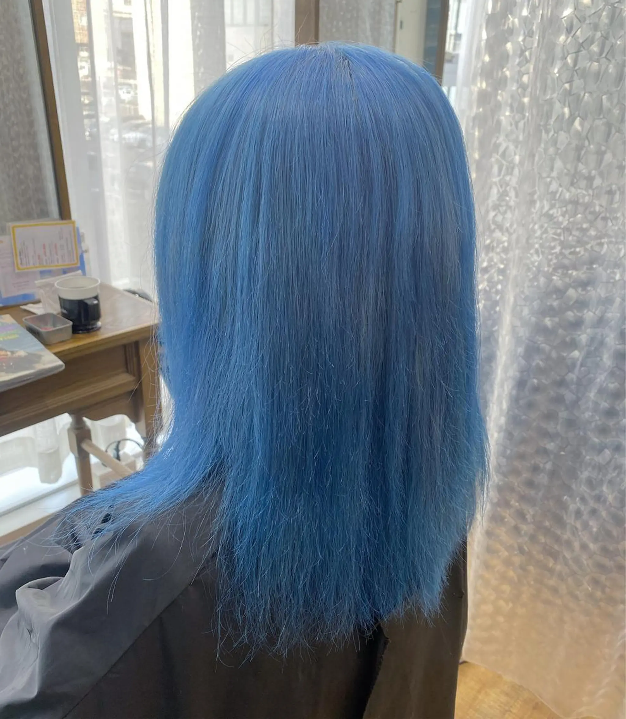 ミディアム カラー 遠藤沙也加 /レイヤーカットのヘアスタイル