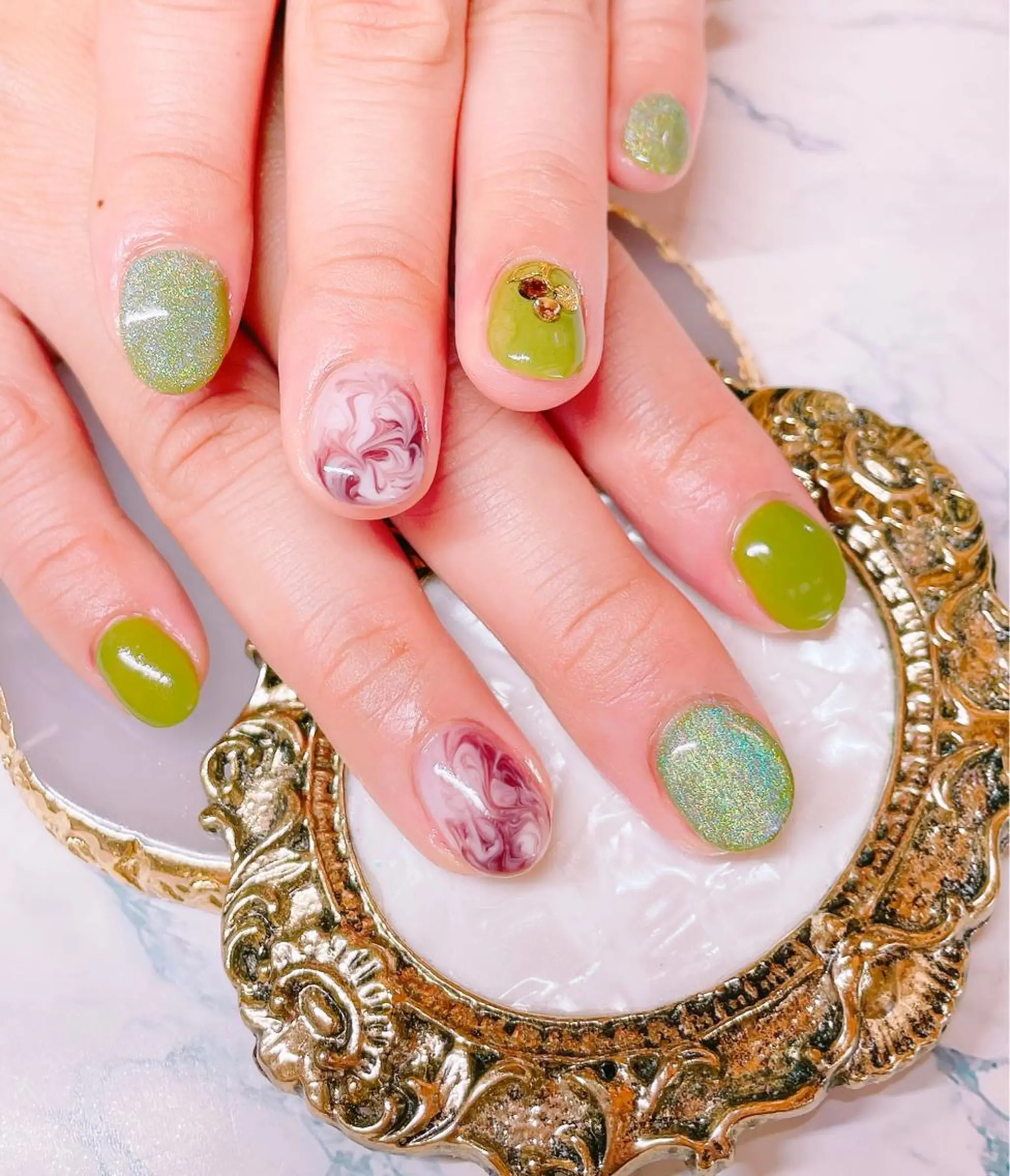 ネイル CROWN プライベートサロンのネイルデザイン