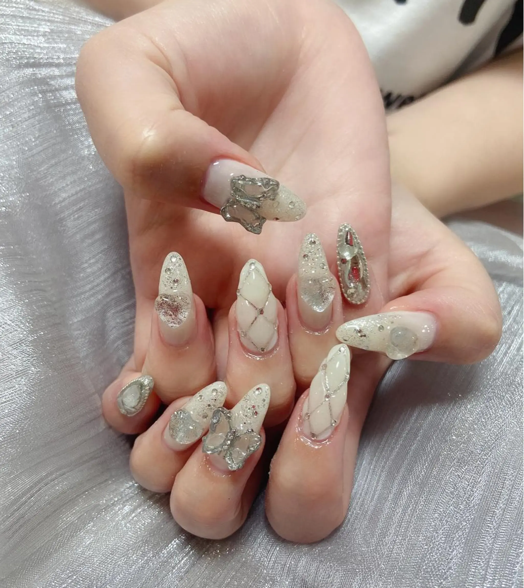 ネイル ＆ME アンドミーのネイルデザイン