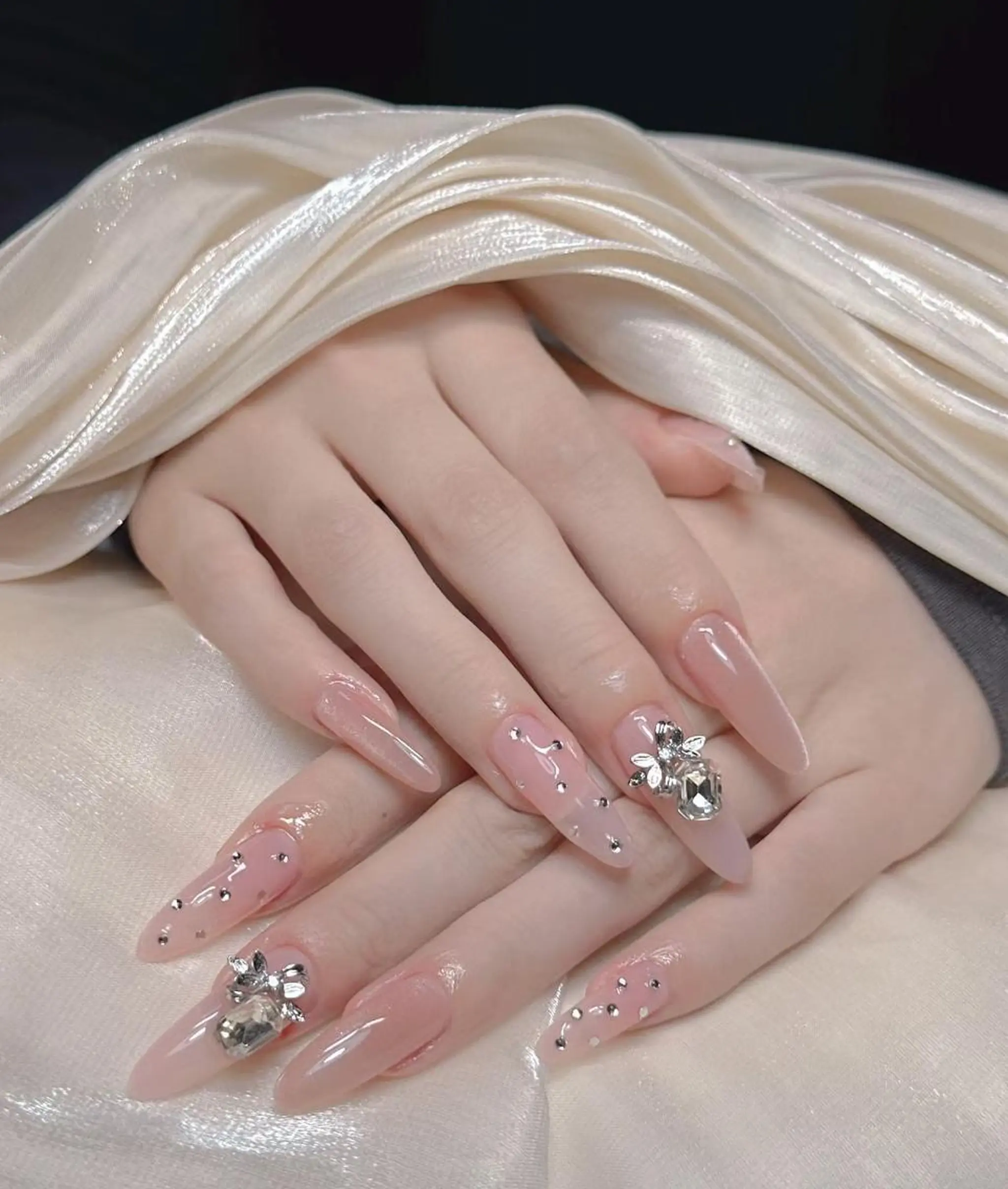 ネイル ハンドネイル INF ネイルサロンのネイルデザイン