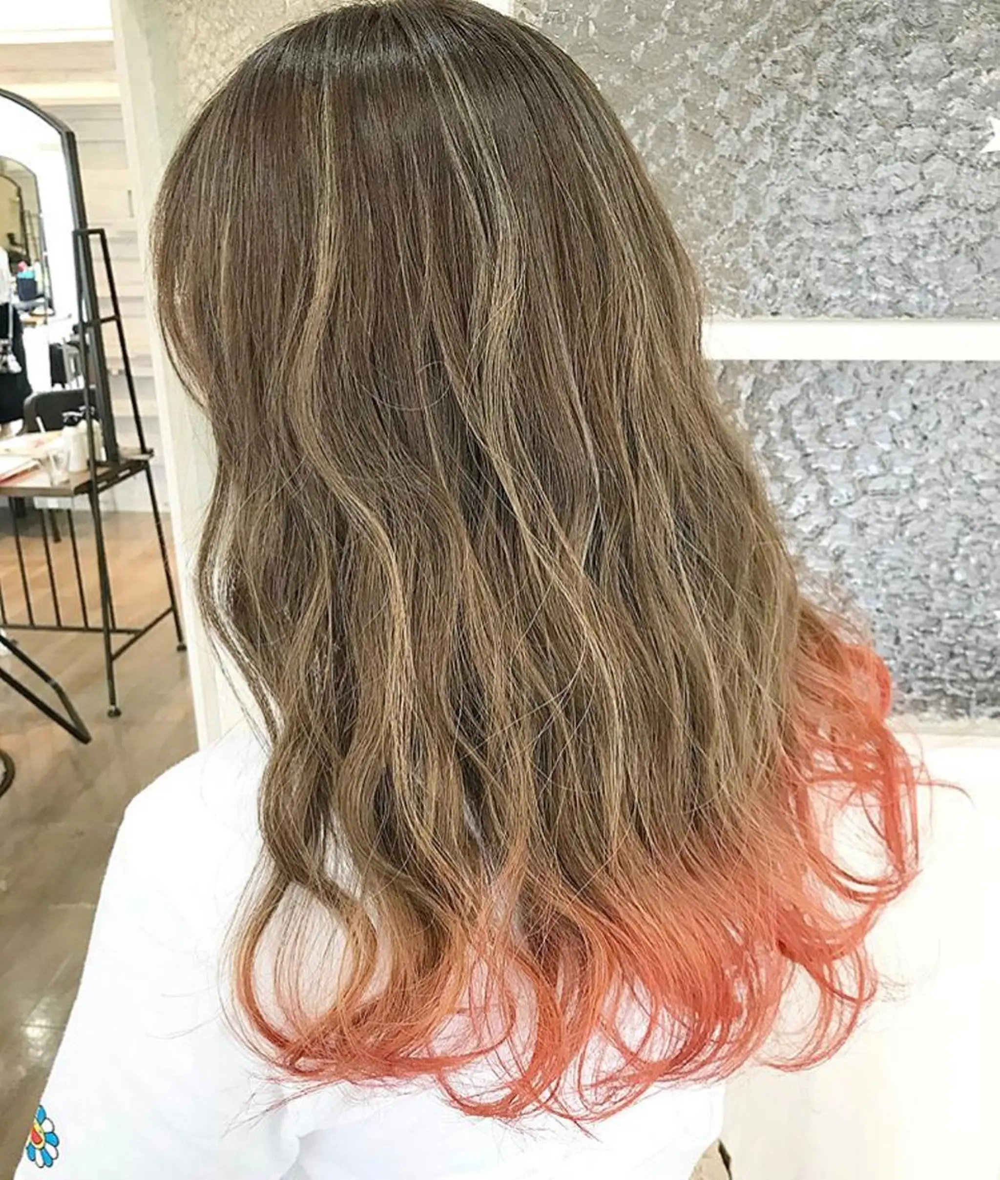 ロング カラー 🌈re-room EIKI🇰🇷のヘアスタイル