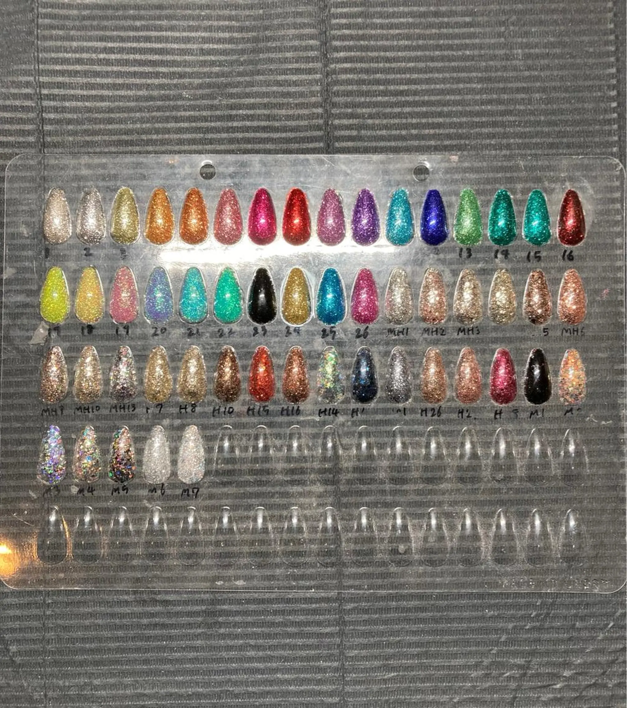 ネイル 🖤BARON🖤 MIUのネイルデザイン