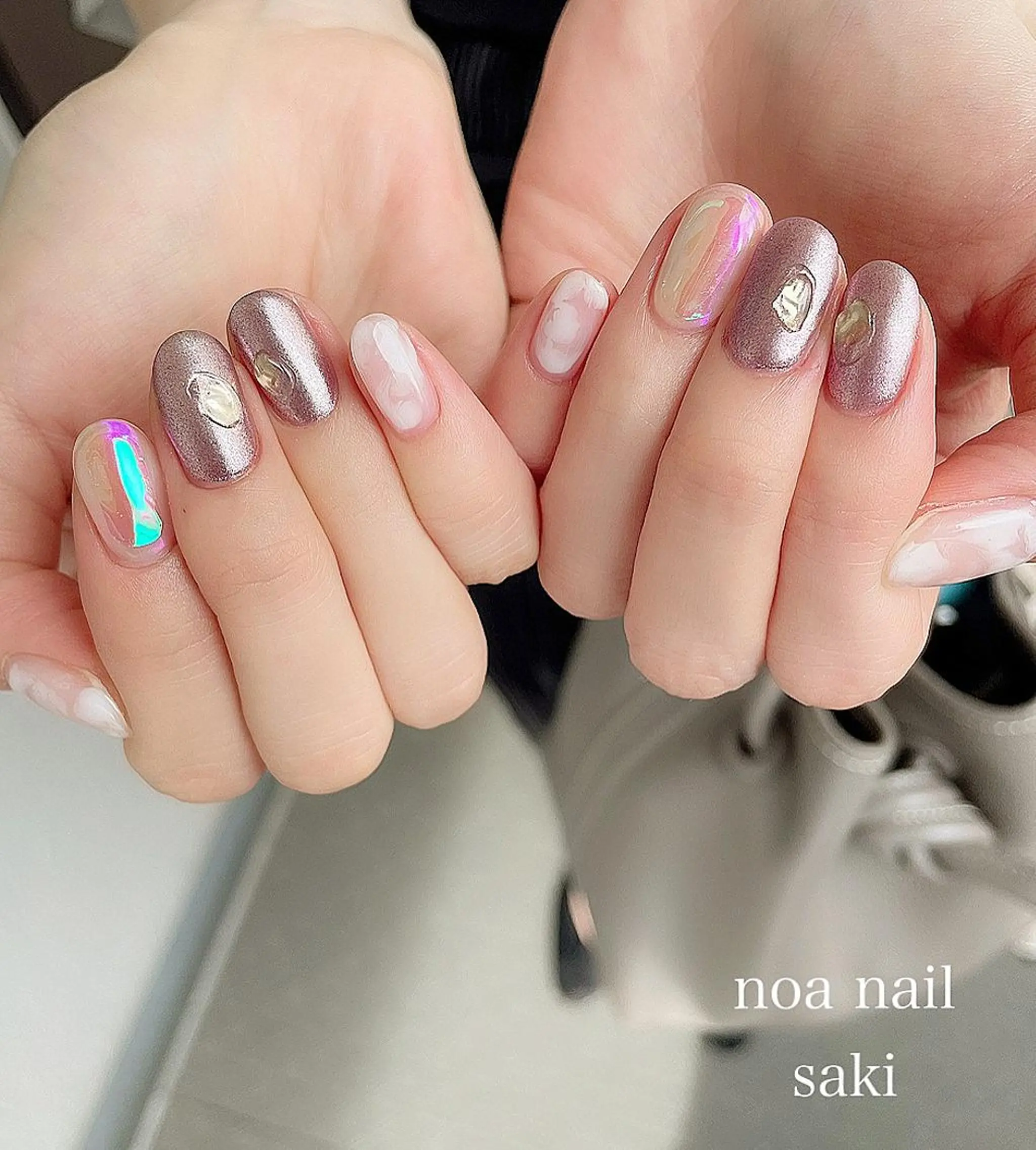 ネイル アートネイル オーロラネイル ジェルネイル 氷ネイル・うるうるネイル ミラーネイル nailsalon noa所属・nailsalon noaのネイルデザイン
