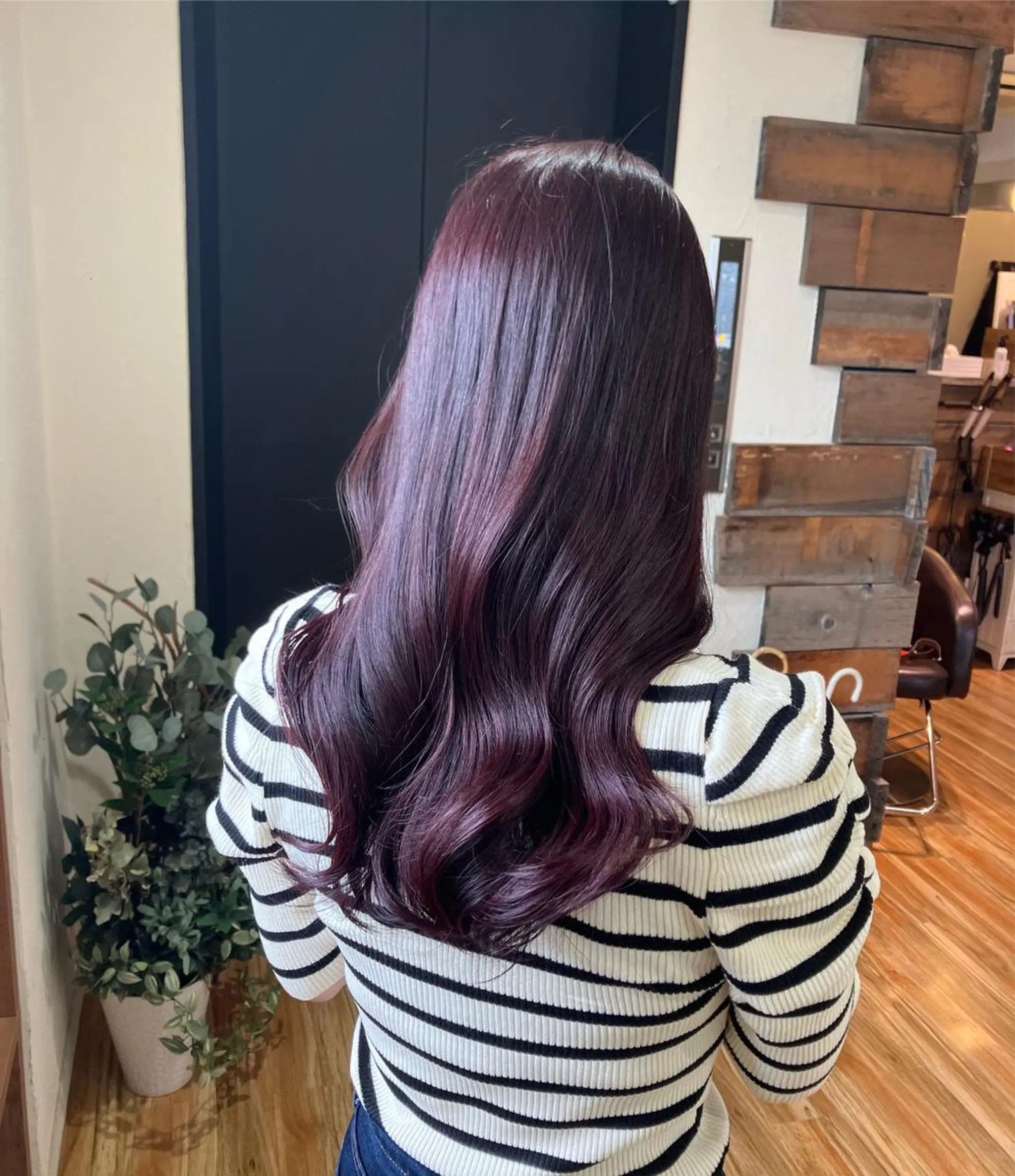 ロング ハイライト カット ヘアカラー トリートメント 梅山 美侑のヘアスタイル