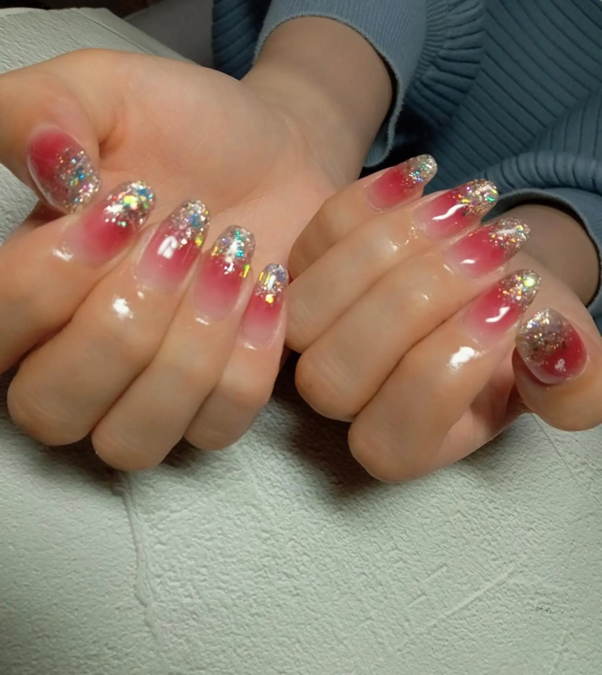 ネイル チークネイル グラデーション ホログラムネイル キラキラネイル ラメ(グリッター) ハンドネイル flure de neige yukiのネイルデザイン