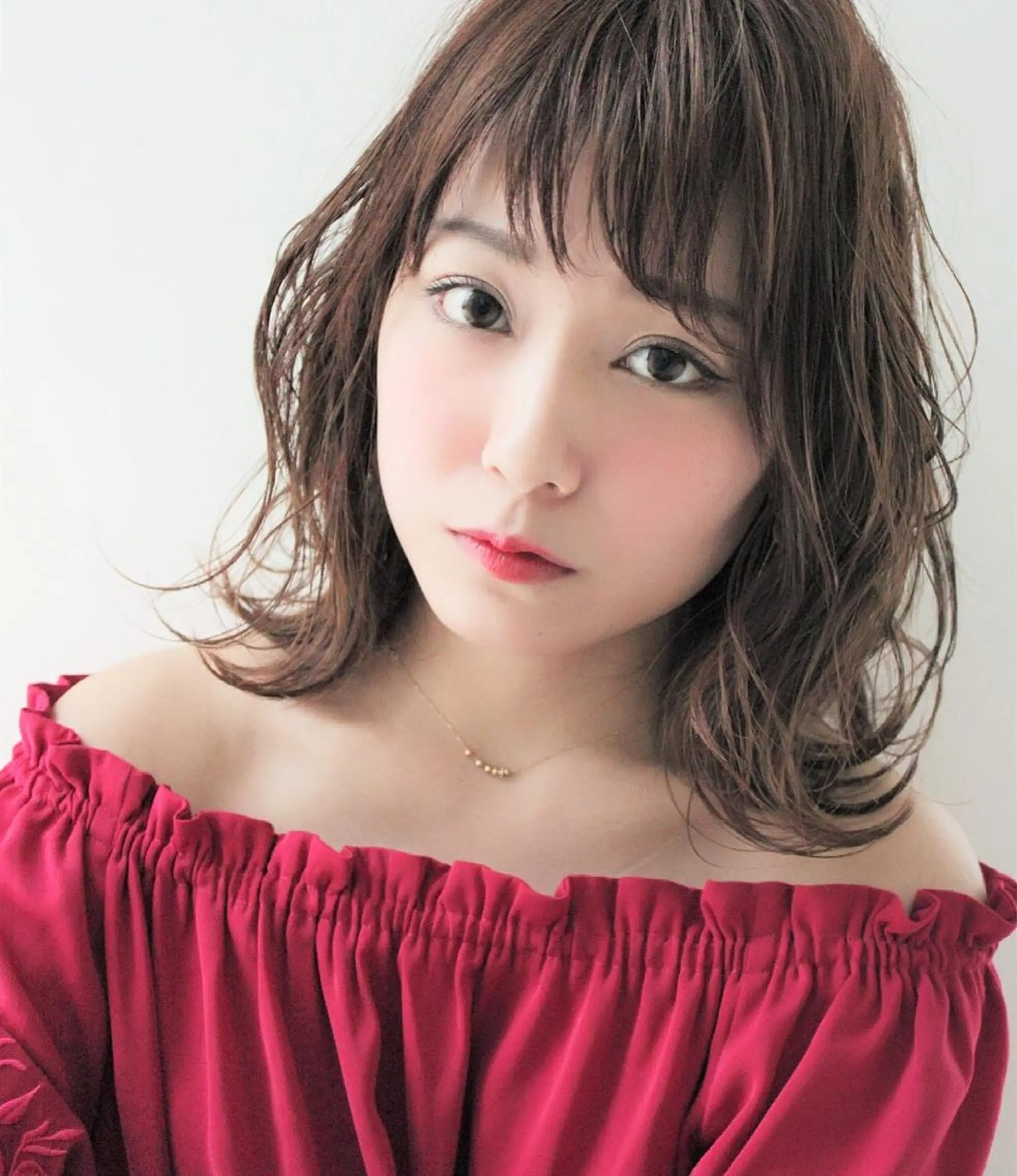 ミディアム カット ヘアカラー トリートメント times salon所属・ショートと髪質改善 達人⭐️村上将梧のヘアスタイル