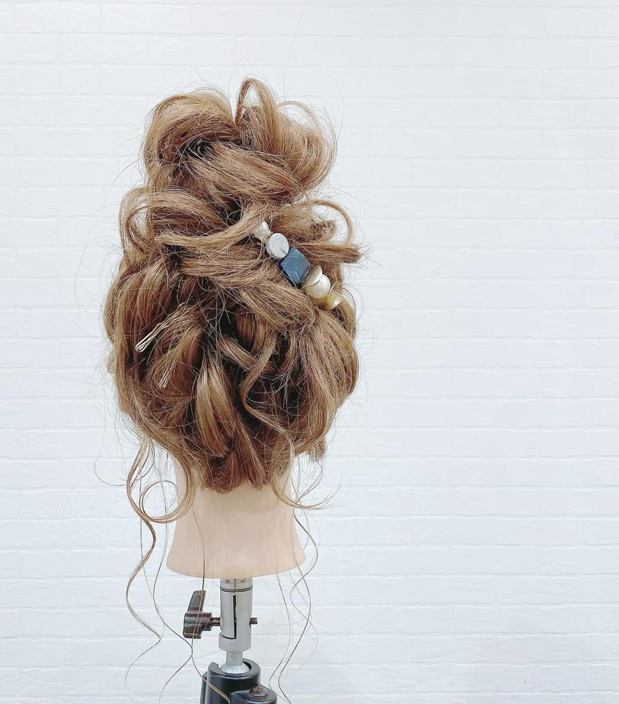 ロング ヘアアレンジ お団子ヘア ヘアセット GRANLUSSO 〜グランルッソ駅前店所属・木口 嘉美のヘアスタイル