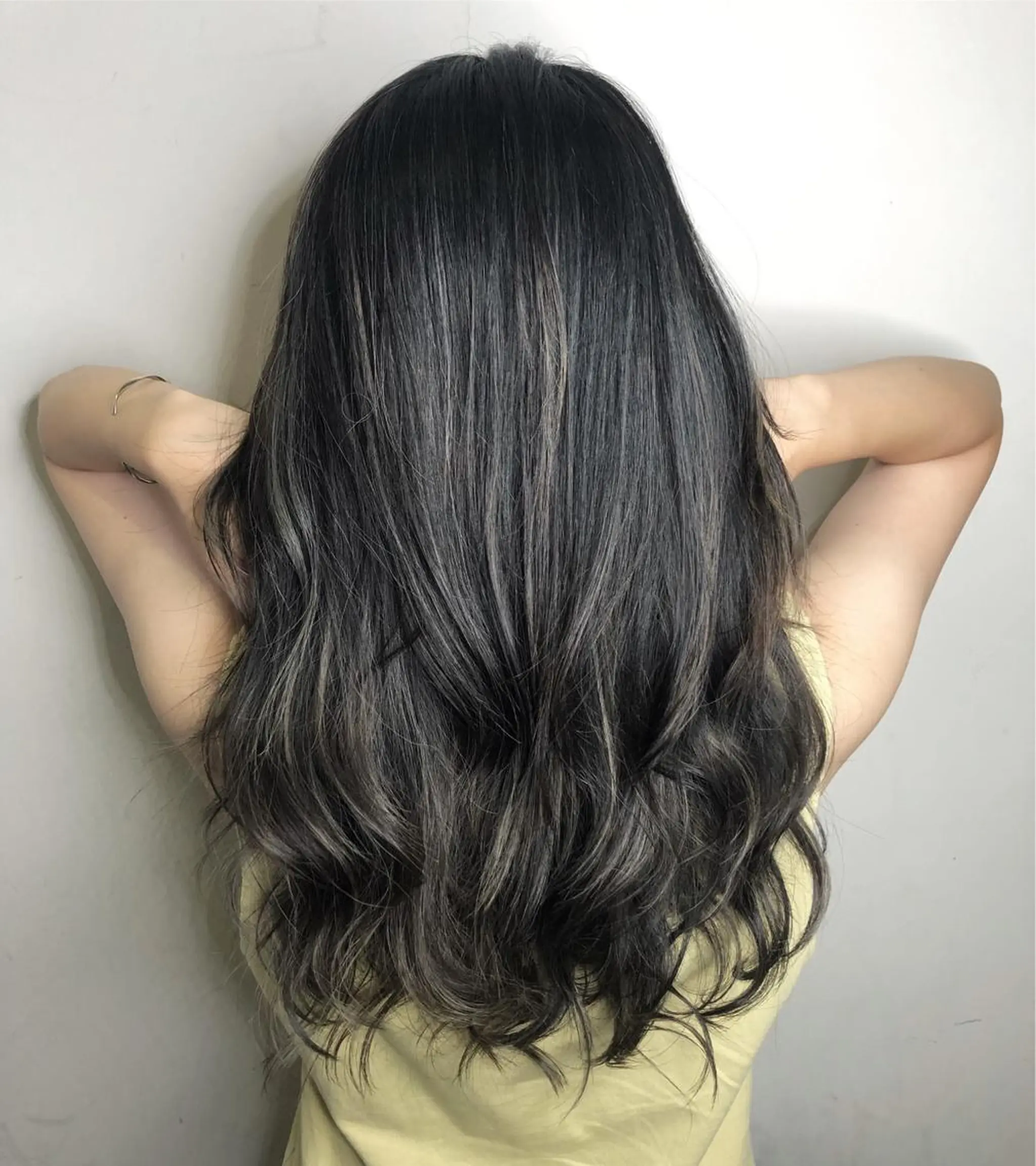 ロング カラー ブリーチ カット ヘアカラー トリートメント SAKURA✨ ショート/ボブのヘアスタイル