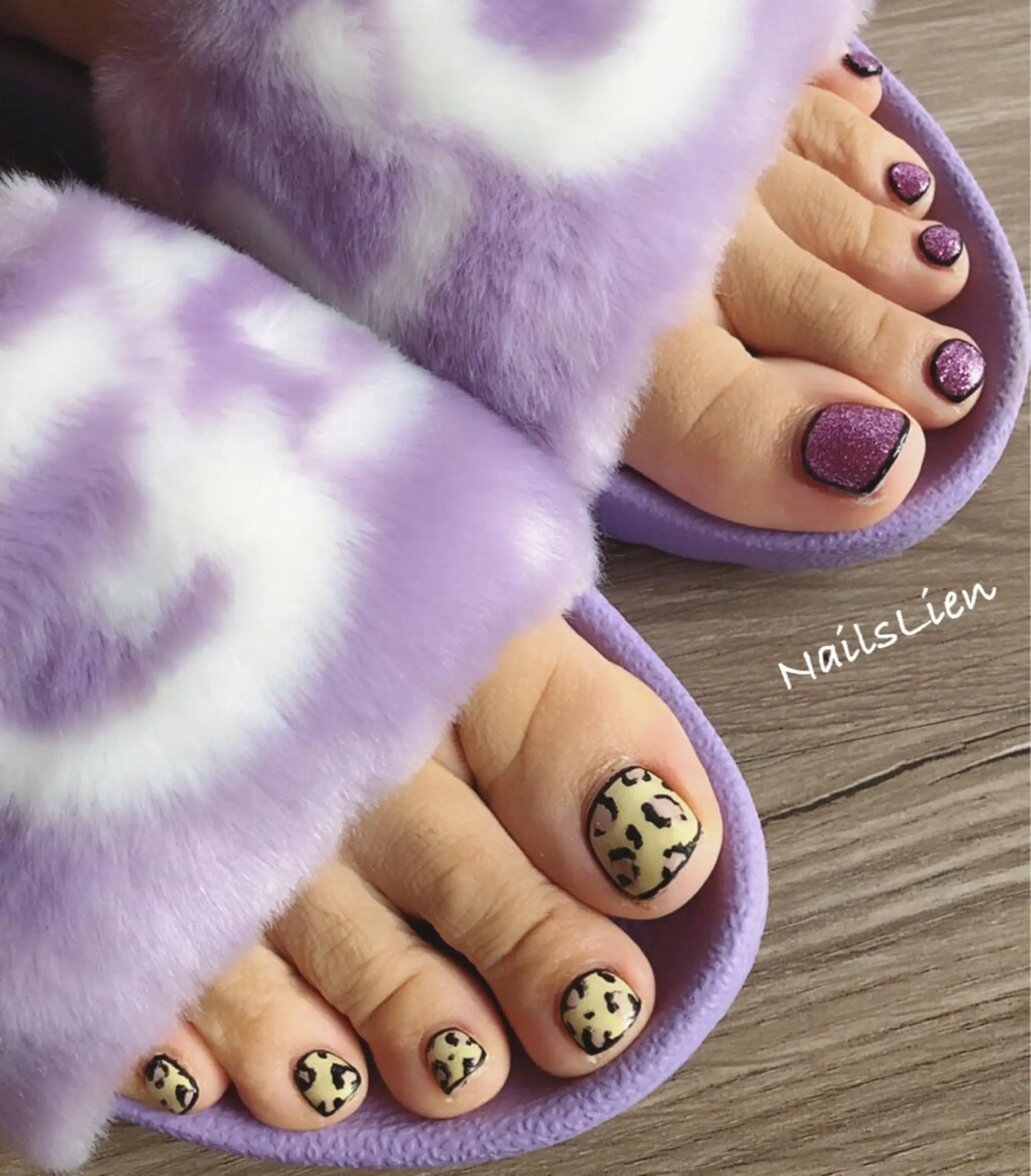 ネイル アニマル柄 ラメ(グリッター) 凛 リンのネイルデザイン