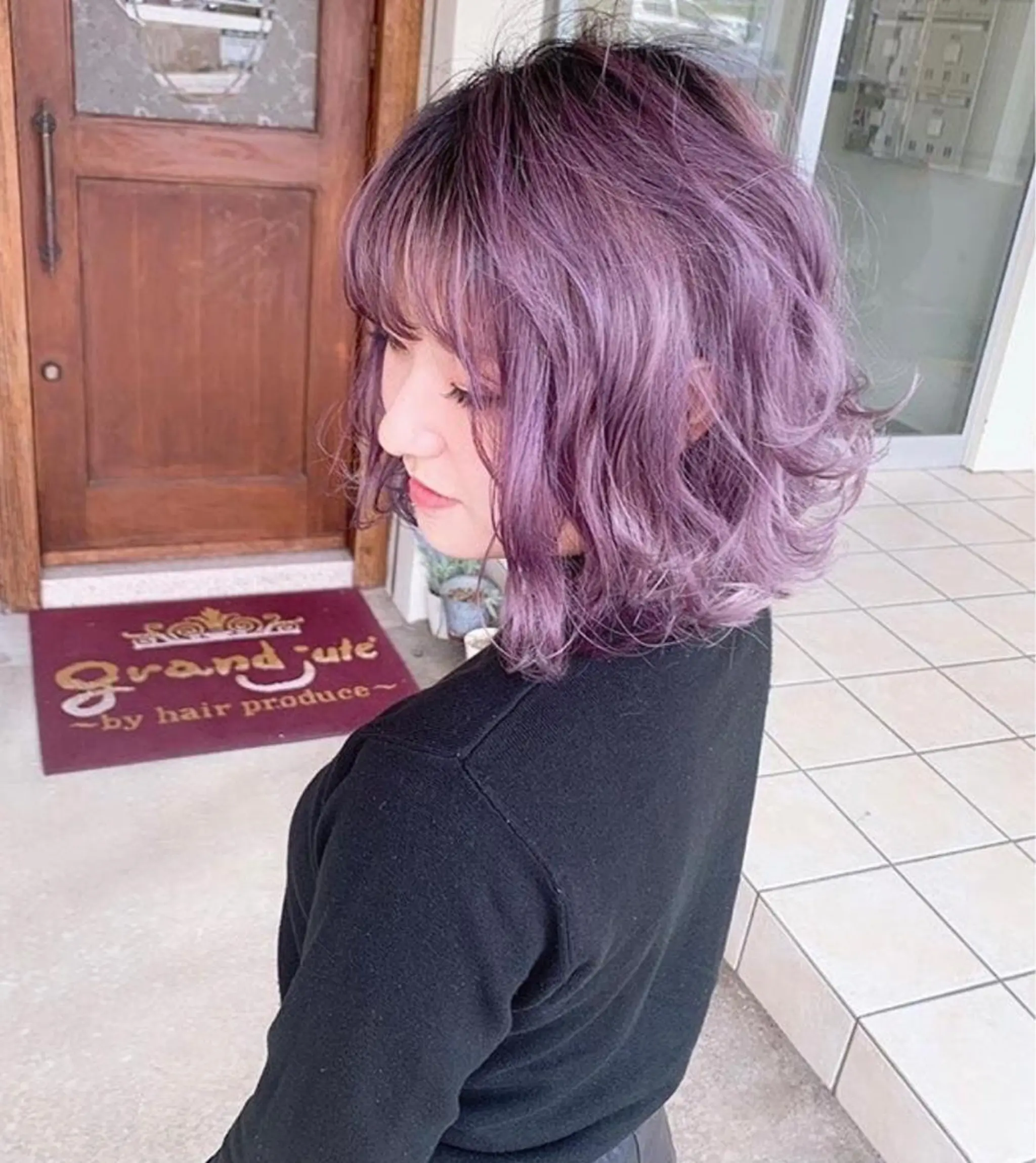 ミディアム カラー イルミナカラー grand juteのヘアスタイル