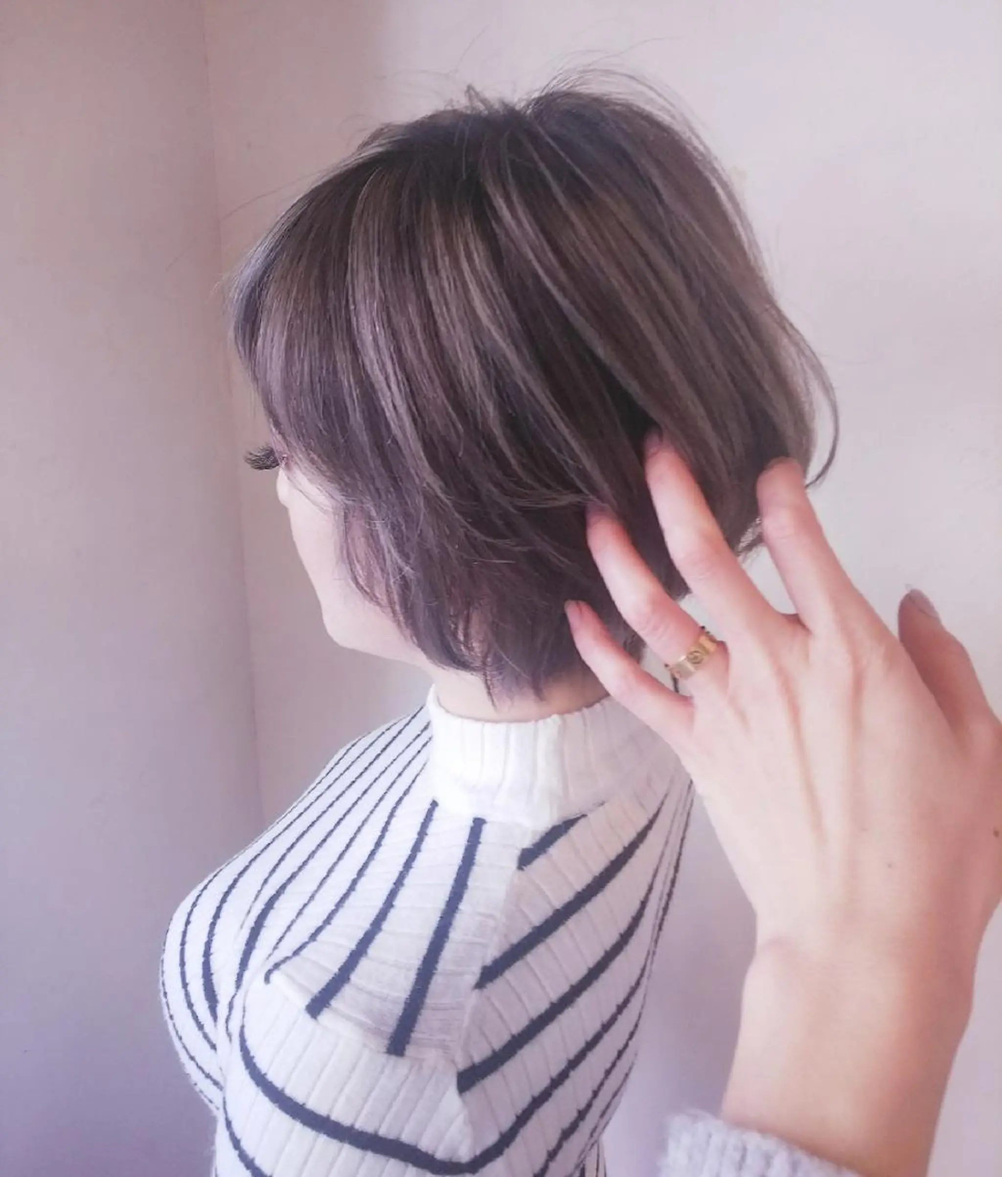 ショート カラー ベージュカラー ホワイトベージュ JIL BLAN 京都所属・RU RIのヘアスタイル