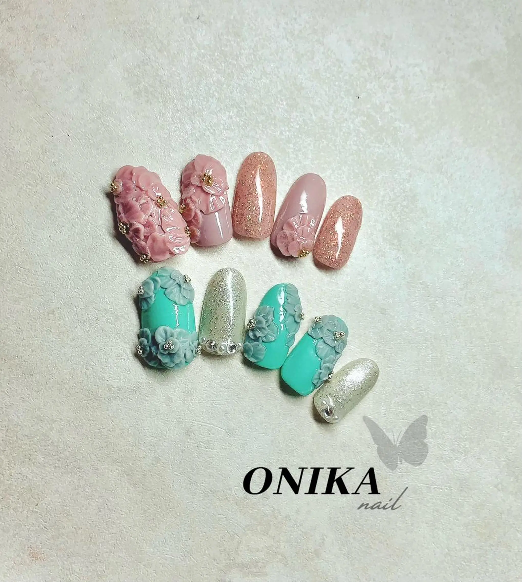 ネイル フラワーネイル ブライダルネイル ONIKA Nail 青山通り店所属・ONIKA Nail 表参道A4徒歩2分のネイルデザイン