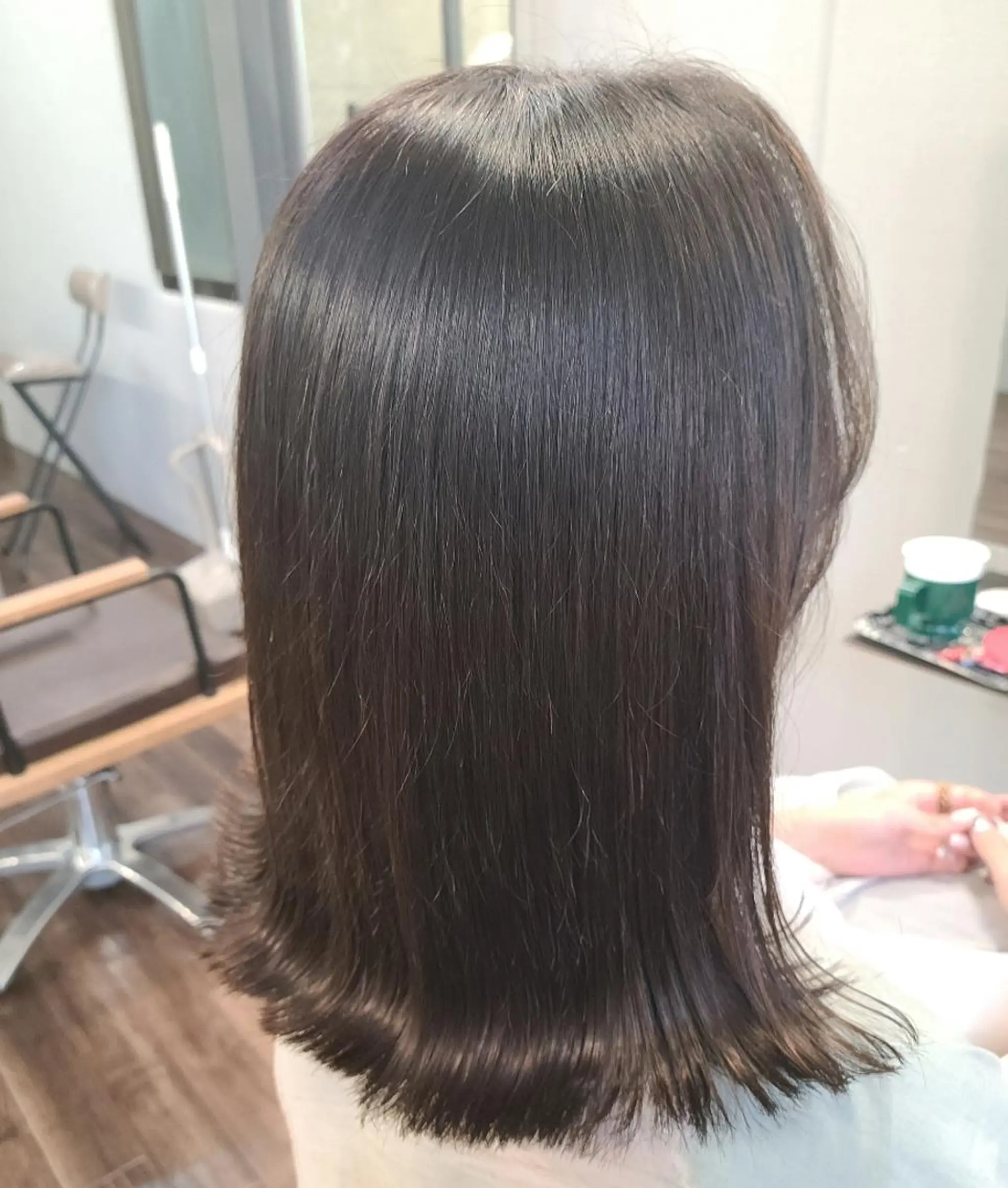 セミロング カラー アッシュ ダークアッシュ カット ヘアカラー トリートメント terra✂️川嶋 大輔のヘアスタイル