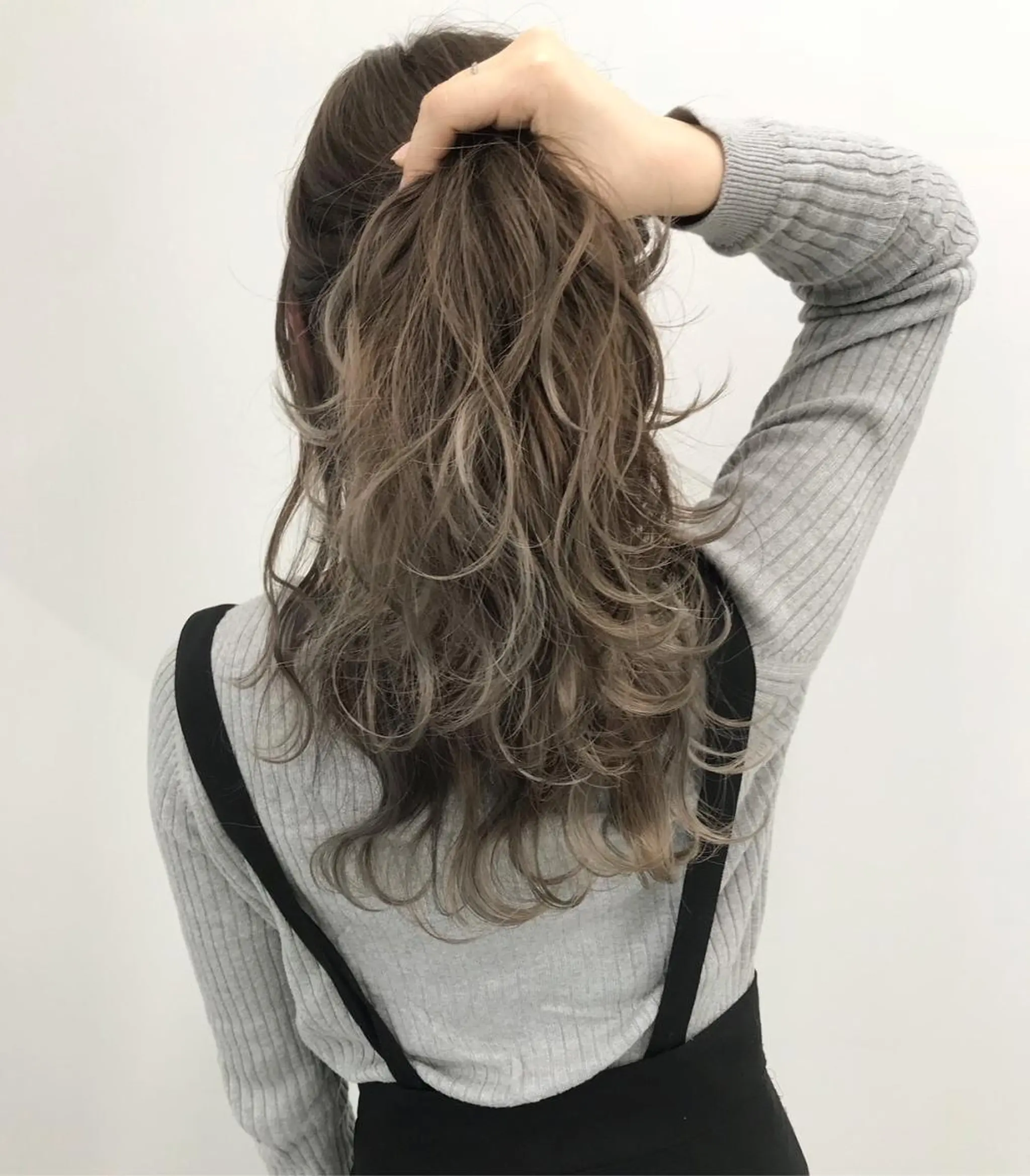 ロング アッシュ 髪質改善 韓国風ヘア ヘアカラー トリートメント 【公式】amble luxe池袋東口🩷のヘアスタイル