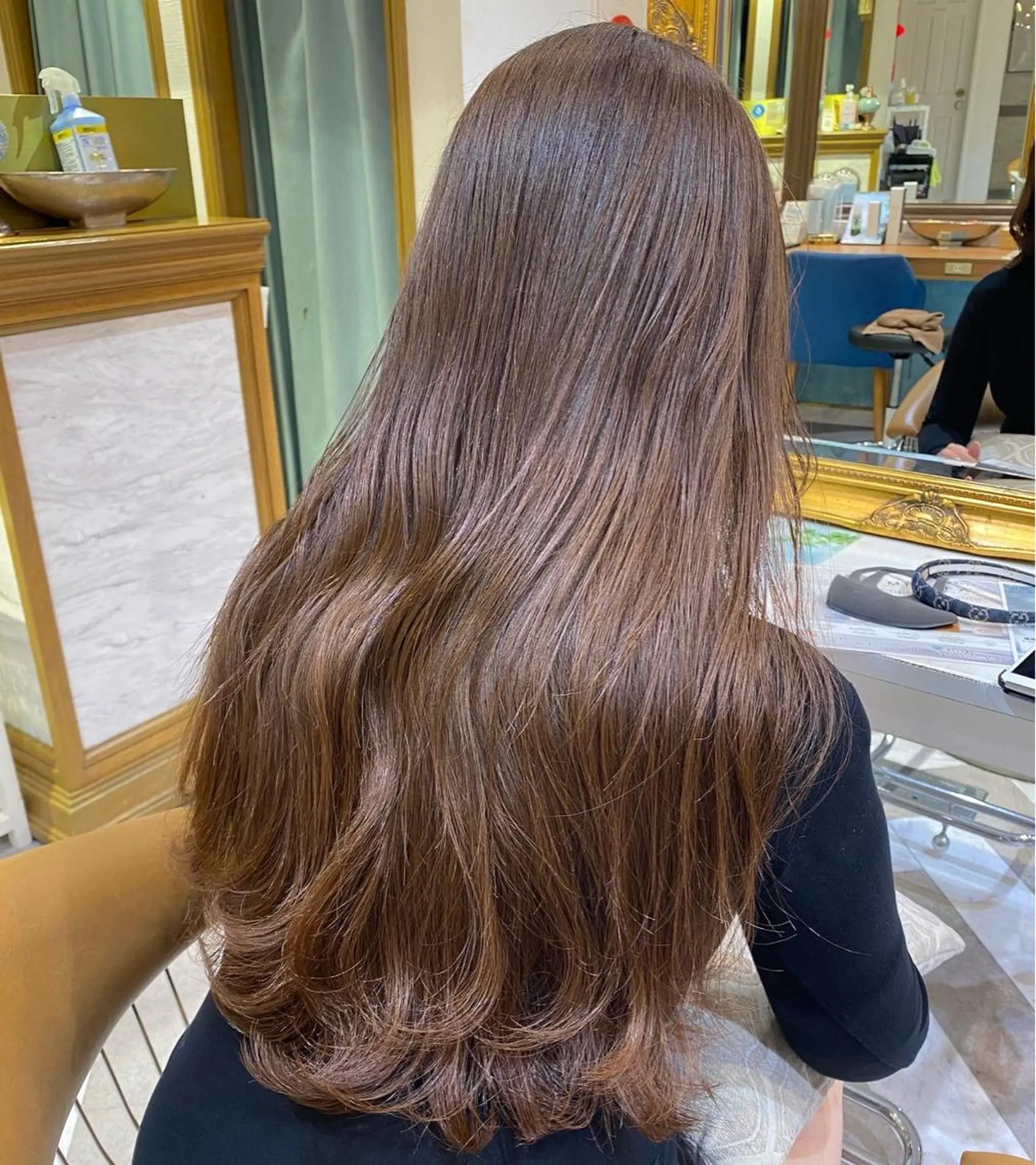 ロング カラー カット ヘアカラー トリートメント レイヤーカット /透明感カラー西田のヘアスタイル