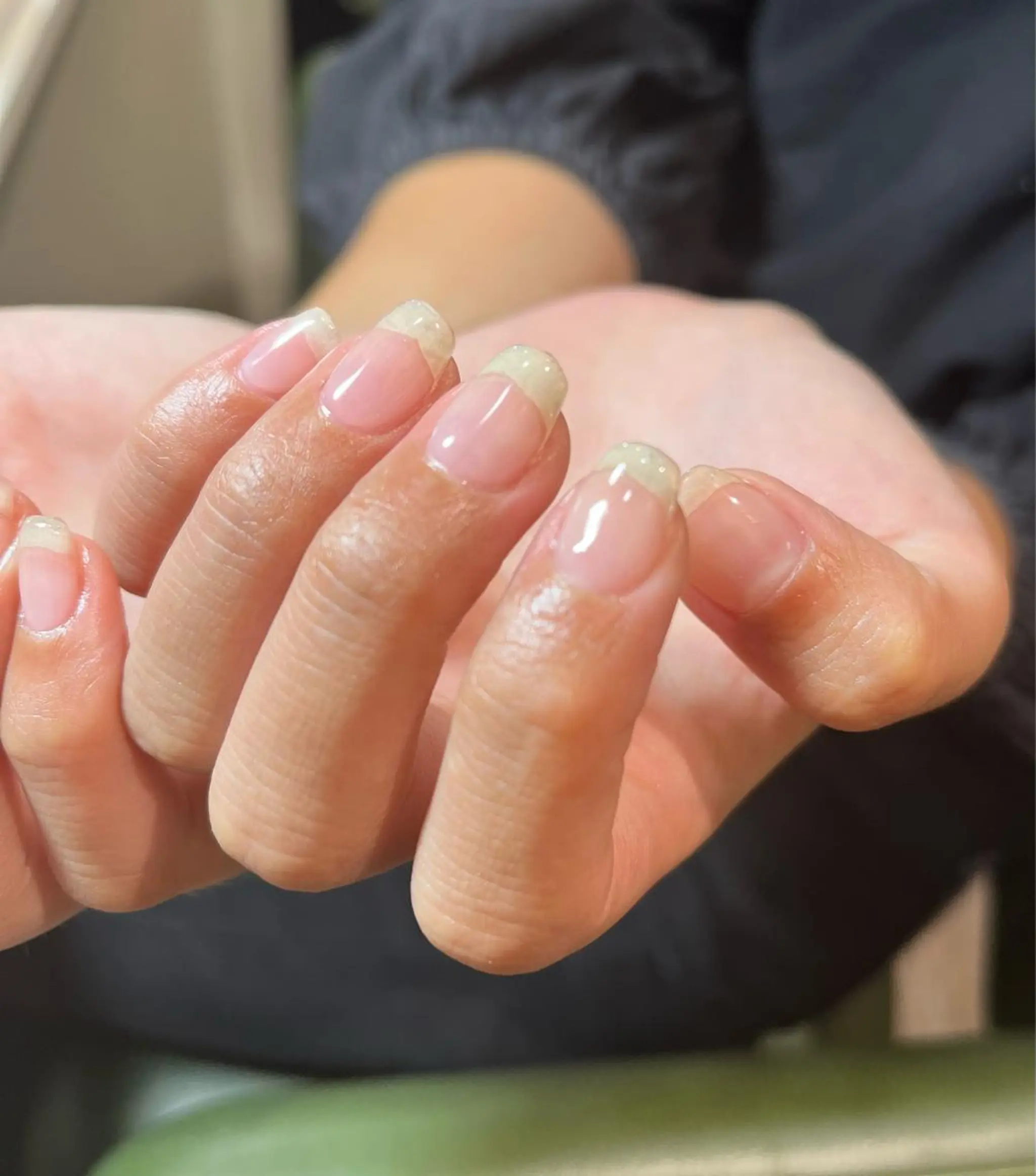 ネイル クリアネイル ジェルネイル ネイビー ワンカラーネイル パラジェル ハンドネイル ハンドケア カットパーマ 🌀あさみのヘアスタイル