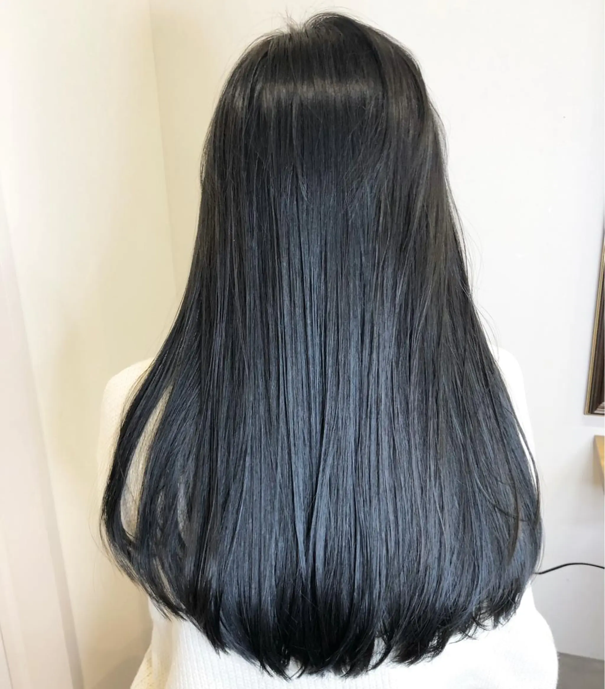 カラー イシイ ハルナ 🤍のヘアスタイル