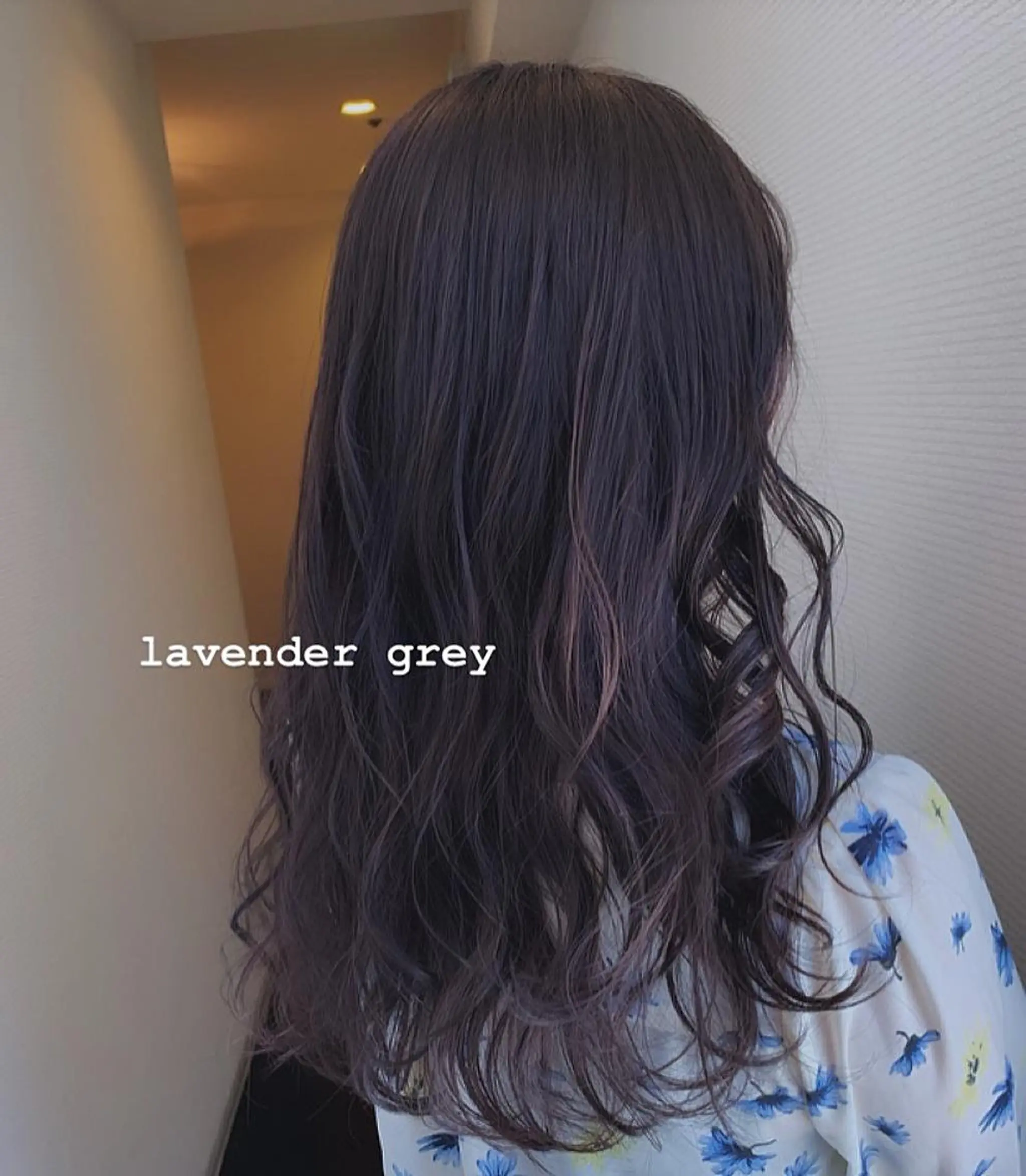 ロング ヘアカラー 韓国ヘア🇰🇷 YURIYAのヘアスタイル