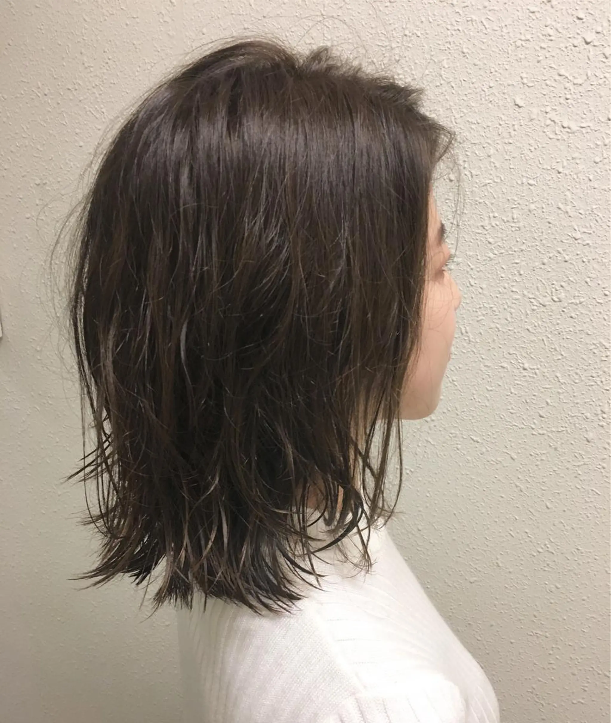 ミディアム カラー グレージュ オリーブグレージュ オリーブグレー カット ヘアカラー トリートメント 松田 和樹のヘアスタイル