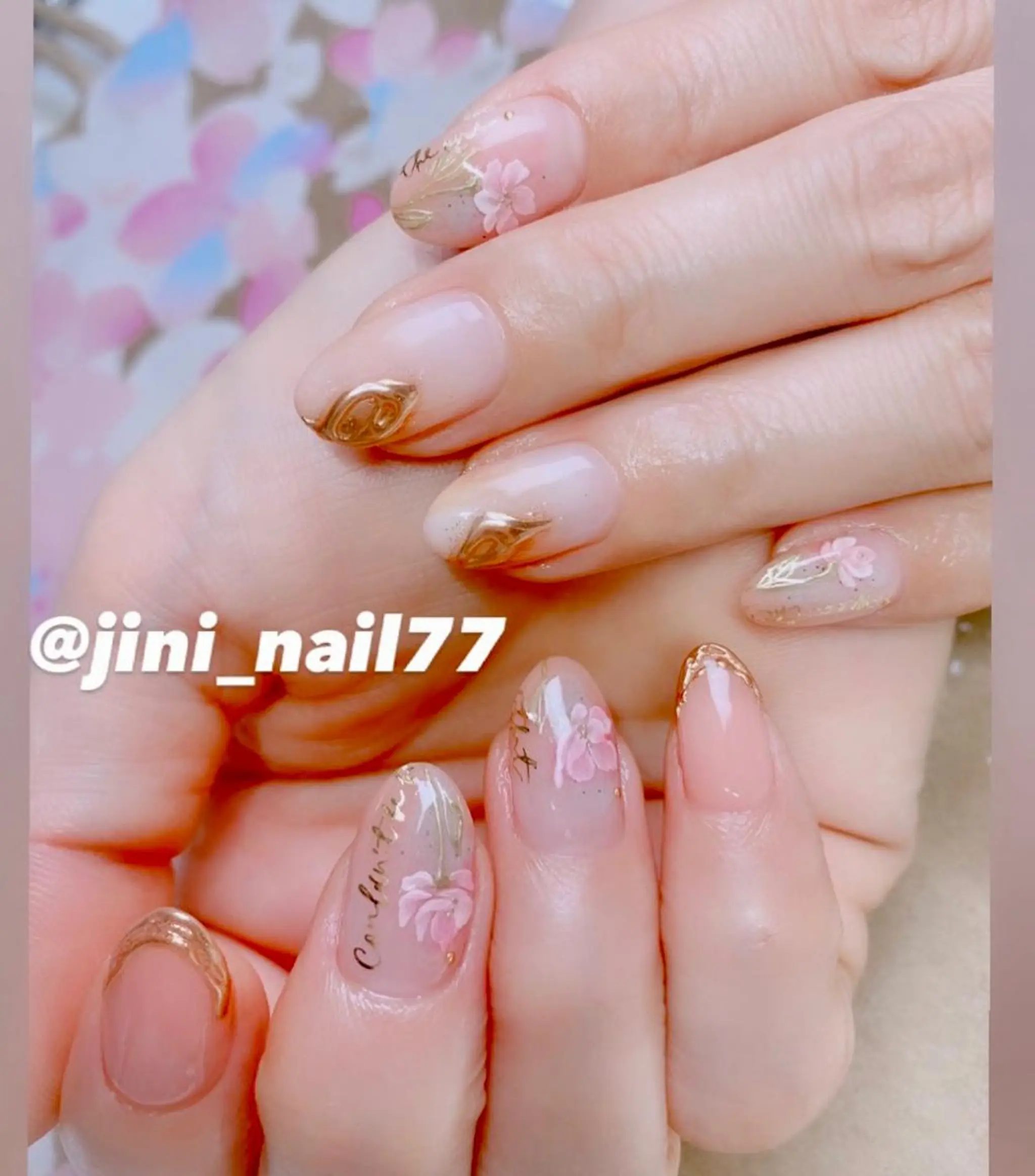 ネイル ハンドネイル JINI NAIL所属・ジニ ネイルのネイルデザイン