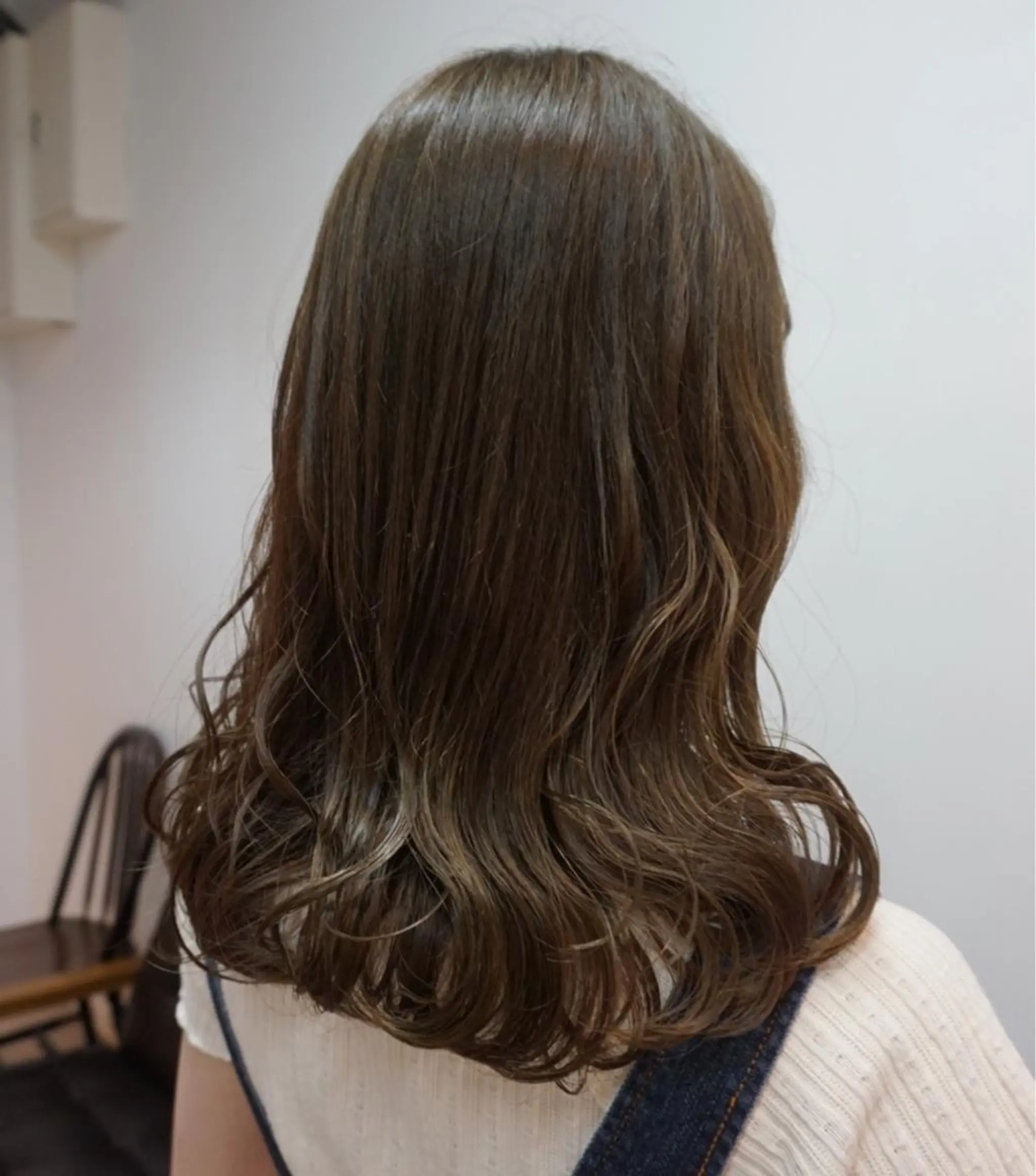 ロング カラー ヘアアレンジ オリーブカラー ロング 安岡美咲✂︎ 艶カラー/髪質改善のヘアスタイル