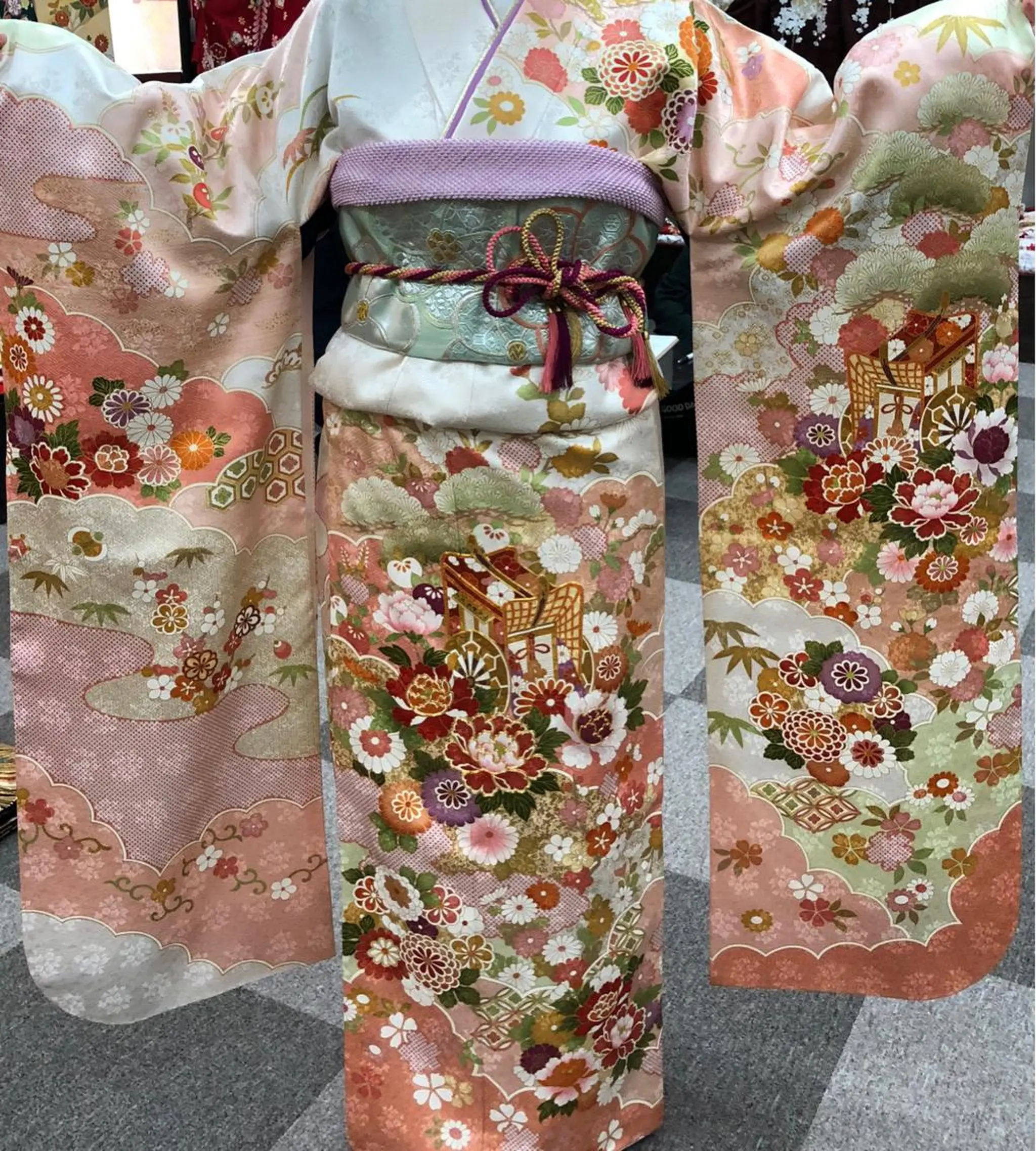 【安心ハンドテク】 メナード富田丘のエステ・リラクイメージ