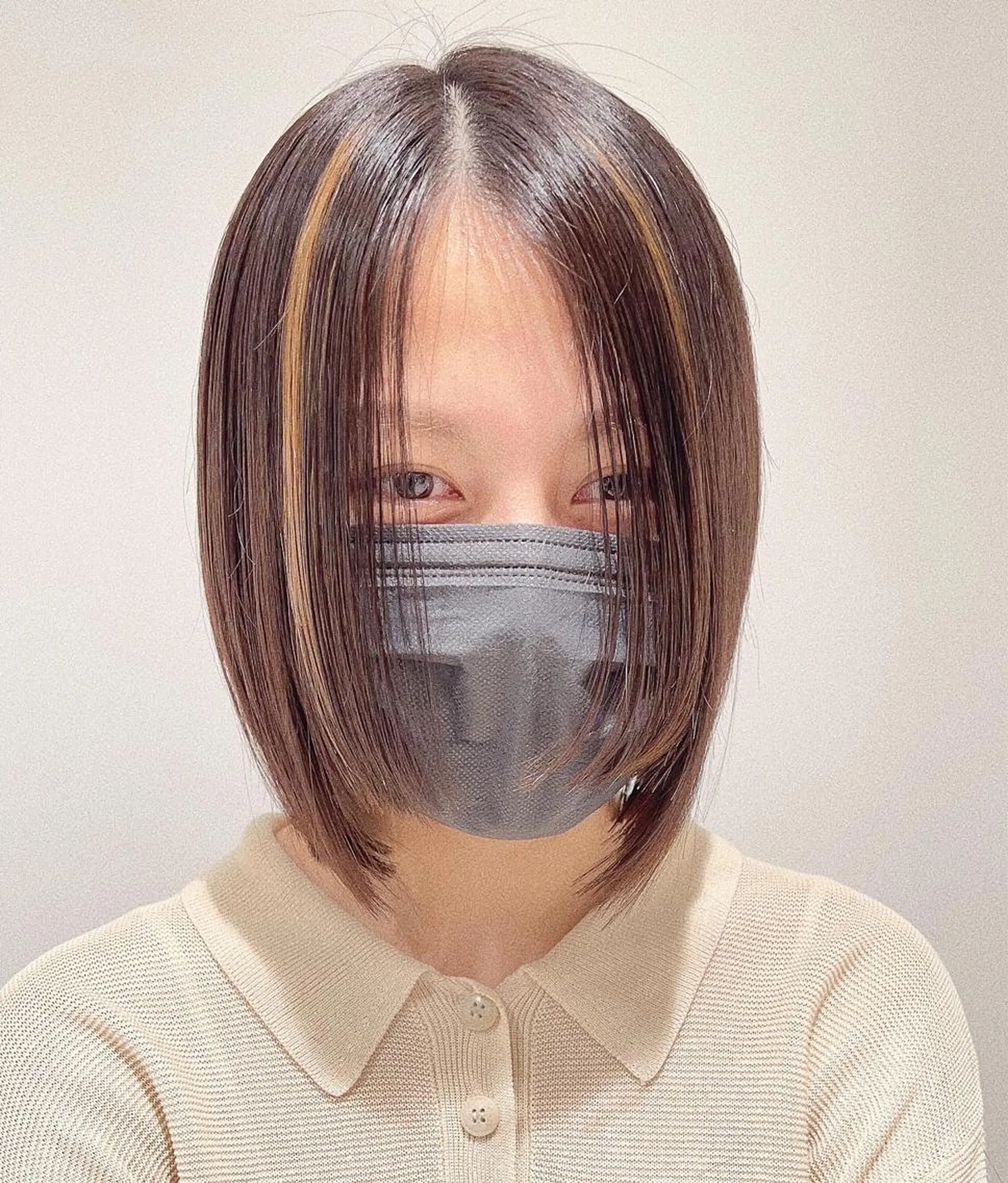 ショート カラー 切りっぱなしボブ ハイライトカラー ボブ ハイライト カット ヘアカラー トリートメント ヘッドスパ GO TODAY  SHAIRE  SALON   渋谷モディ所属・スキバサミを使わない カット🌼唯🌼のヘアスタイル