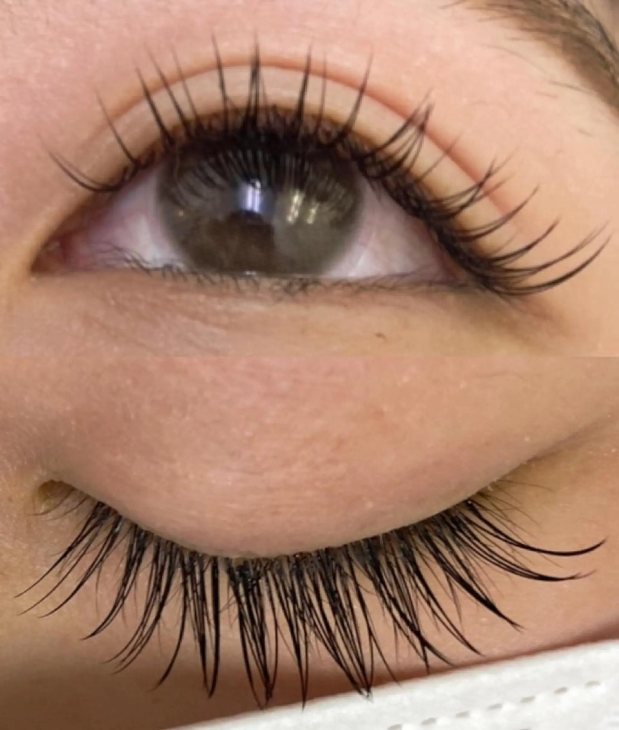 マツエク・マツパ Musee de Sorciere立川店(ミュゼドゥソルシエール)所属・🌷 natsumi　🌷のマツエク・マツパデザイン