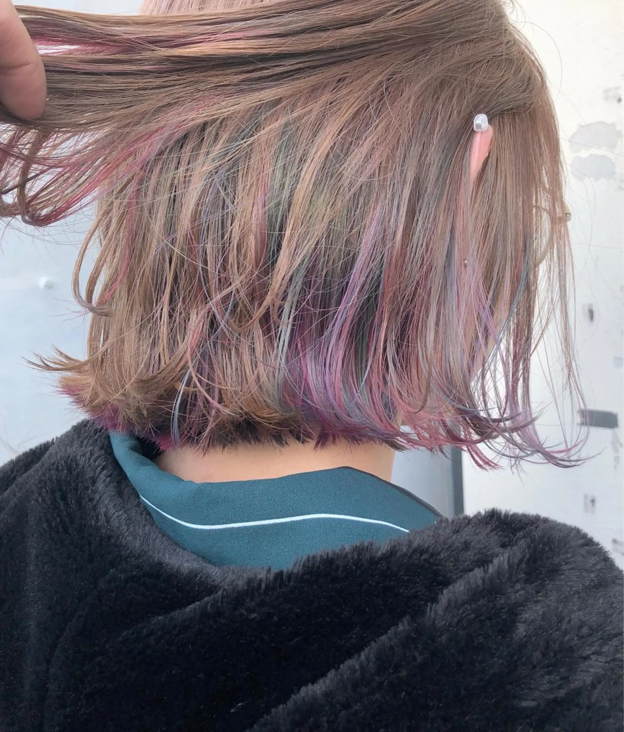 ショート カラー ベージュカラー ミルクティーベージュ ユニコーンカラー カット ヘアカラー トリートメント メンズ レイヤー ウルフ 弓木啓輔のヘアスタイル