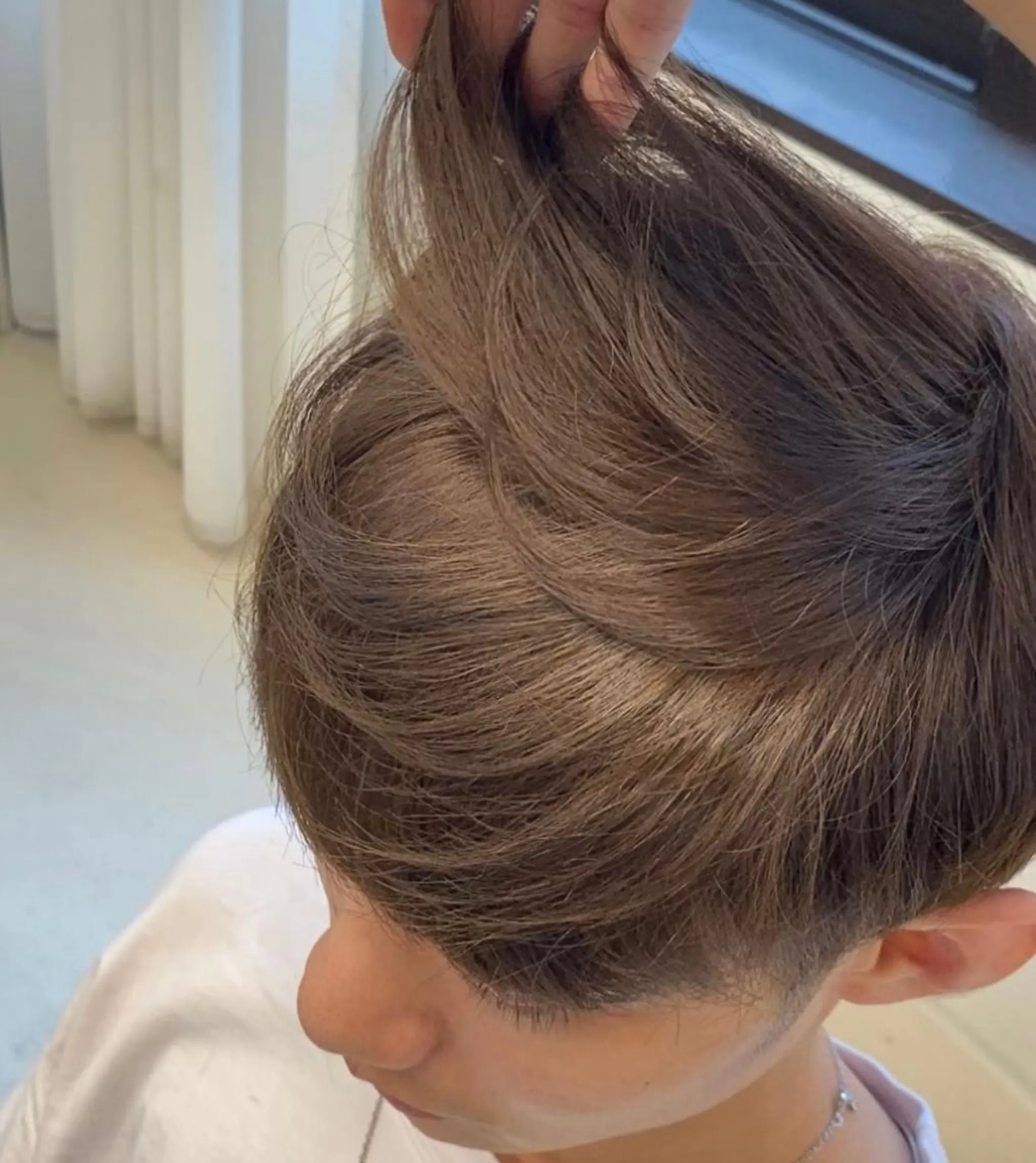 ショート カラー ヘアアレンジ ベージュカラー 透明感カラー イルミナカラー オリーブベージュ オレンジ カット ヘアカラー オリーブ🌿ブリーチ なし◎Azusaのヘアスタイル