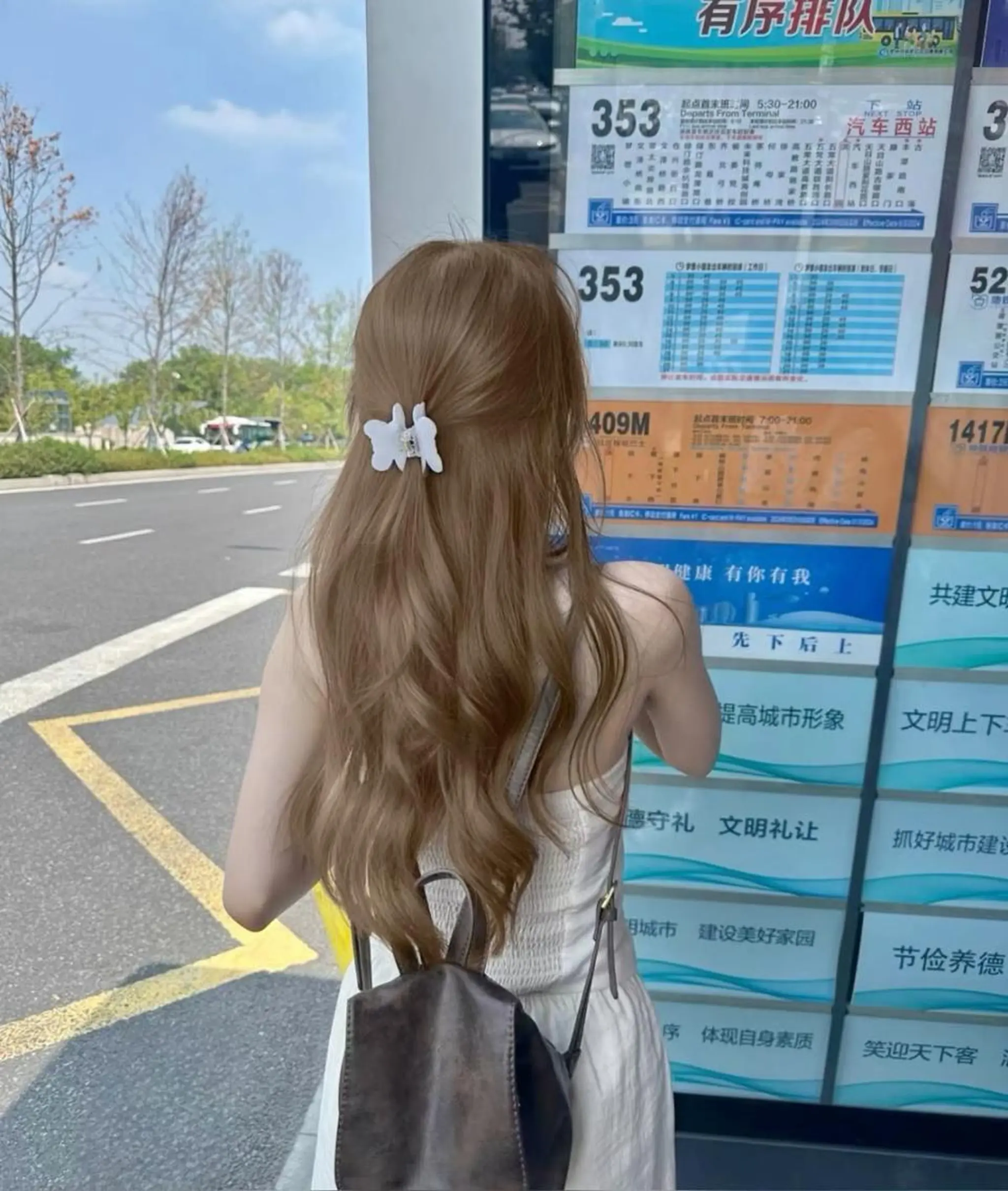 カラー 柔らか透明感🕊 トレンドカラー❄️のヘアスタイル