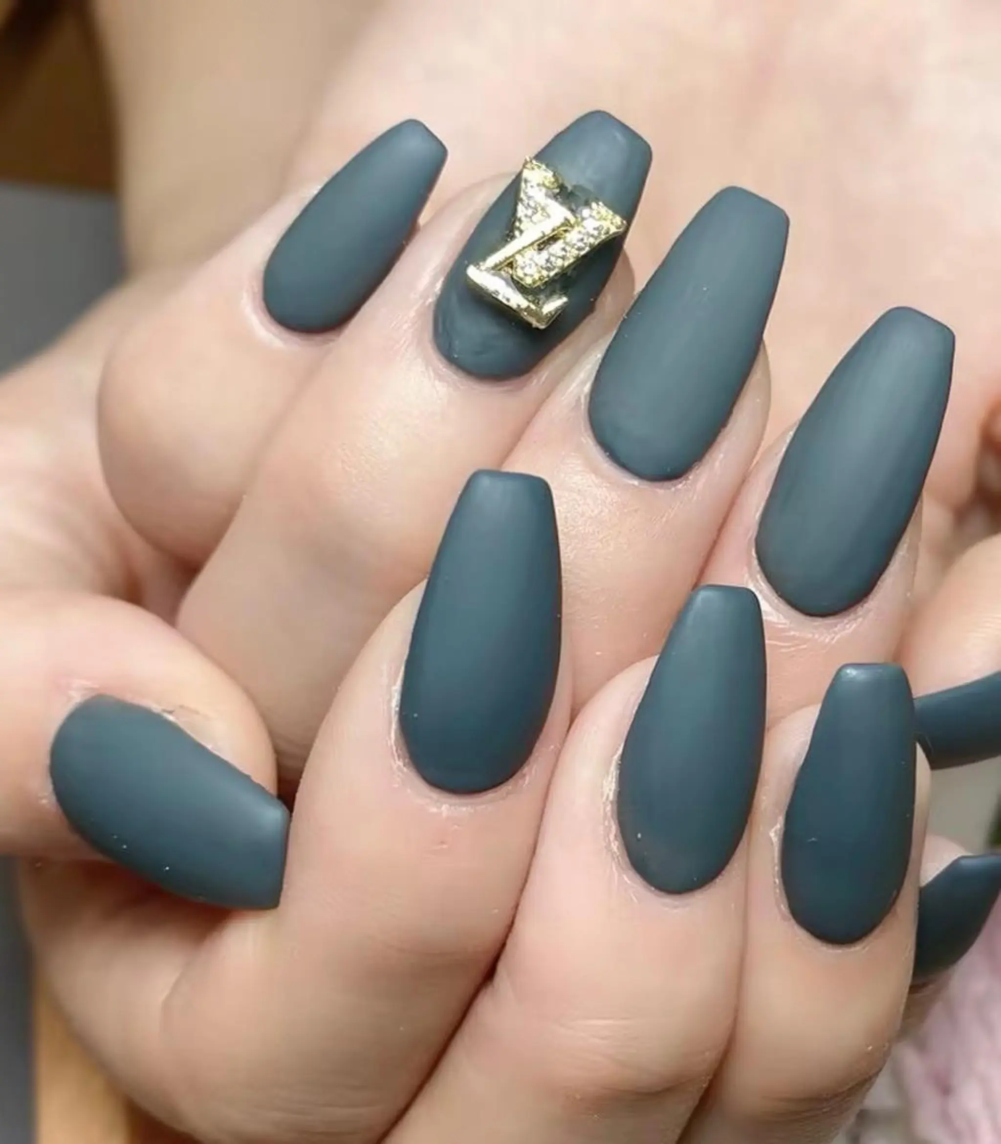 ネイル マットネイル ハンドネイル ハンドケア FUTURE   BEAUTY所属・FUTURE BEAUTYのネイルデザイン