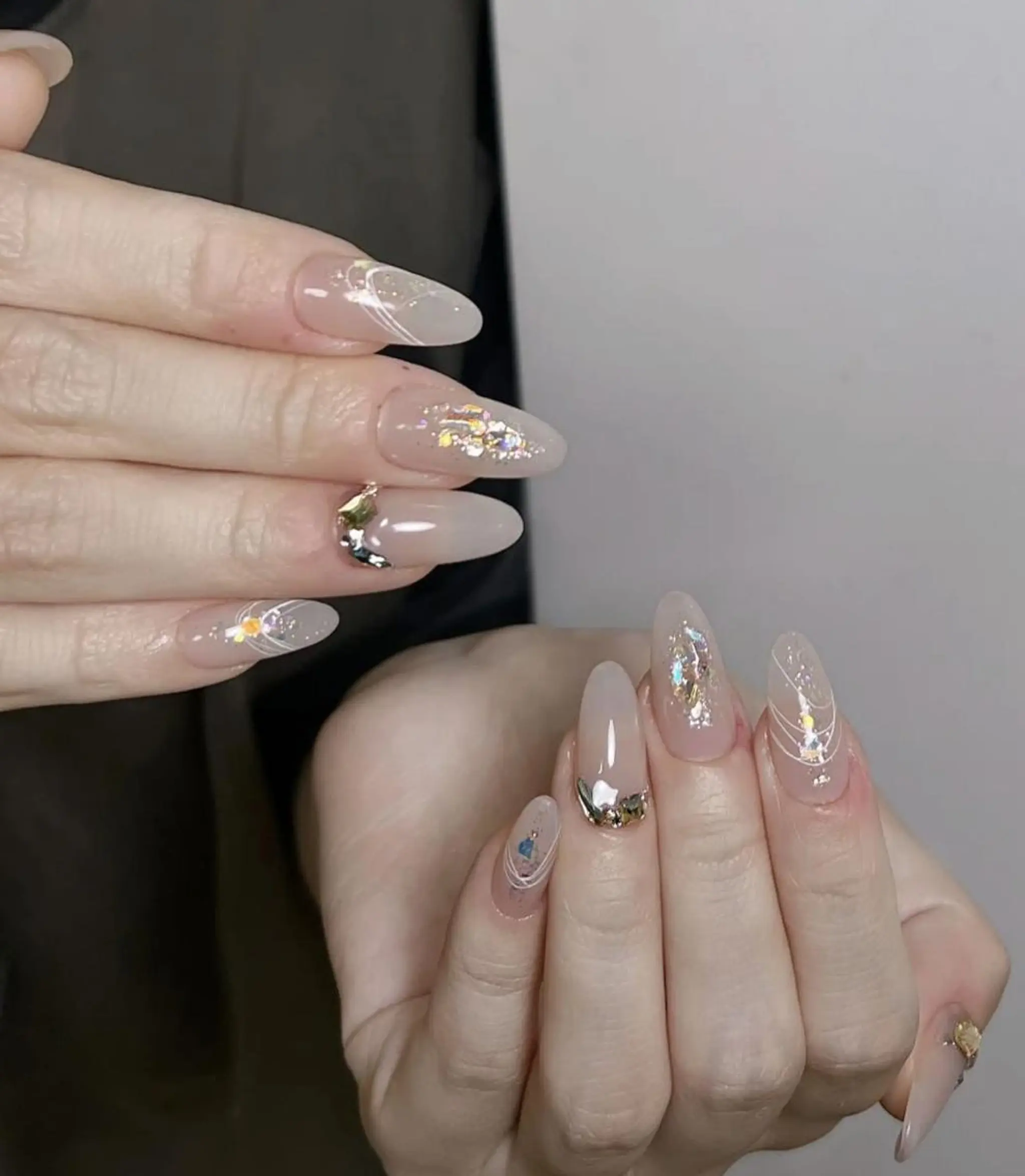 ネイル アートネイル 長さ出し ネイルチップ Queens momoのネイルデザイン