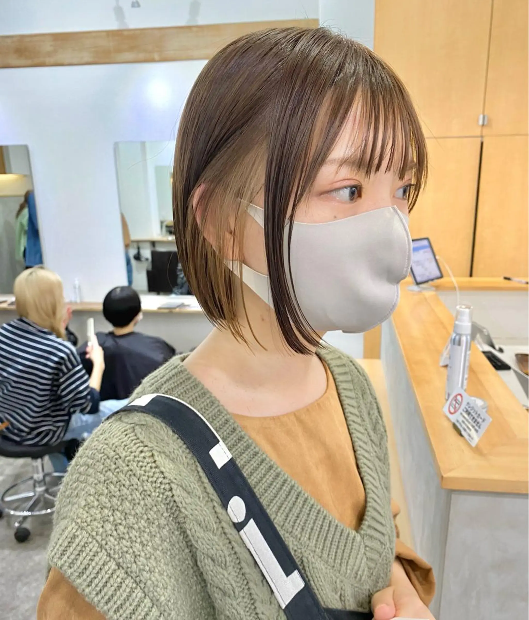 ショート カラー 抜きっぱなしブロンド インナーカラー カット ヘアカラー トリートメント 森貴裕/ベージュ/ パーマ/オリーブのヘアスタイル