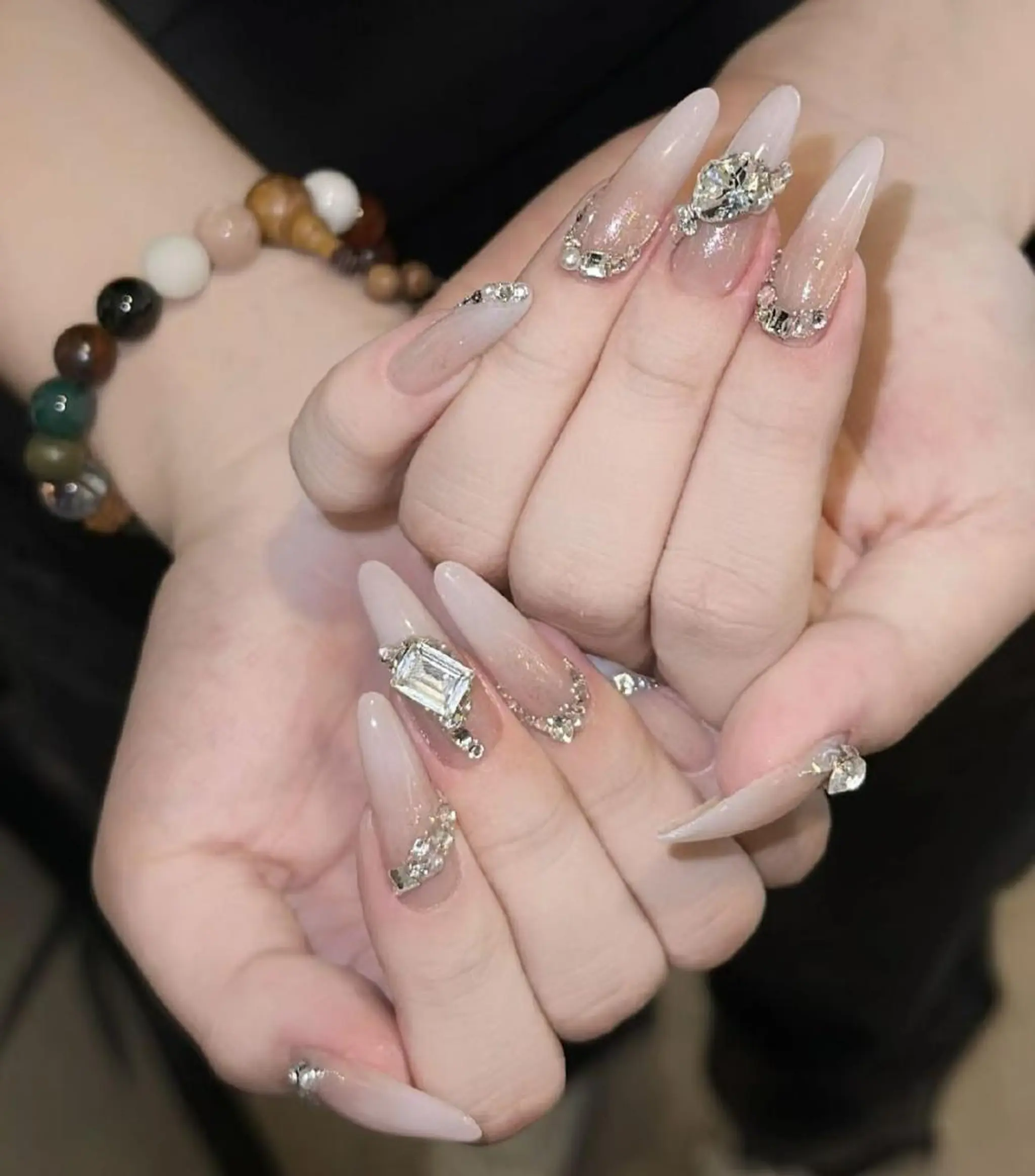 ネイル ワンホンネイル ハンドネイル ハンドケア 🍑 momo_nailのネイルデザイン