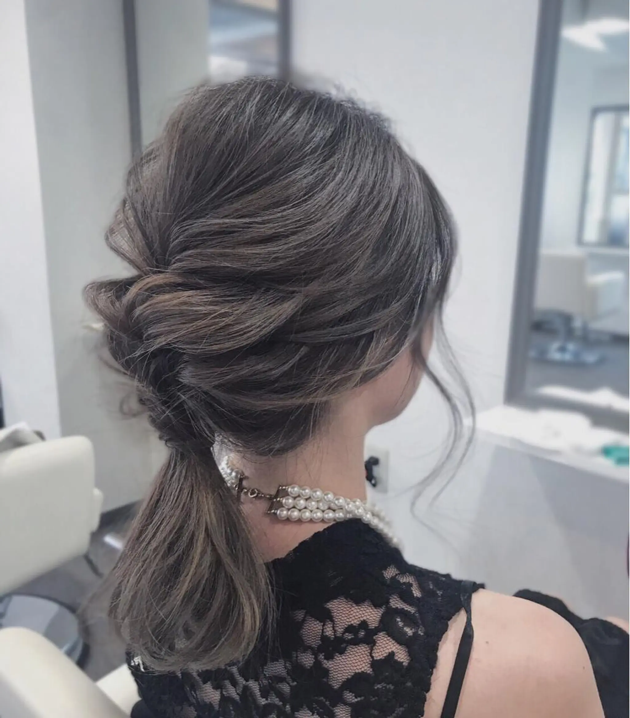 ミディアム ヘアアレンジ ハイライト 🌈髪質改善カラーの 🌈坂本侑樹のヘアスタイル