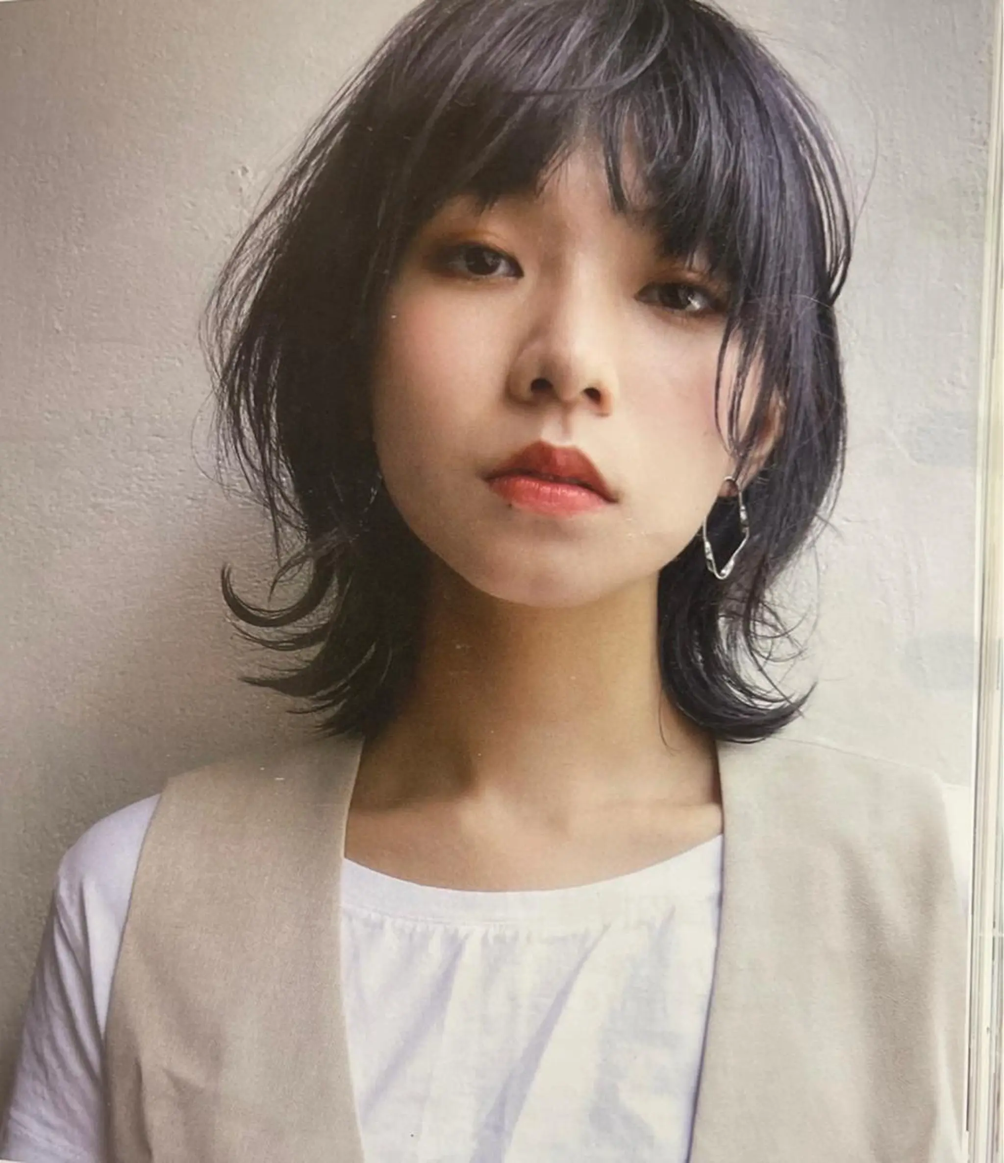 ショート カラー グレージュ レイヤーカット ウルフカット ウルフレイヤー クドウレイ fifth渋谷のヘアスタイル