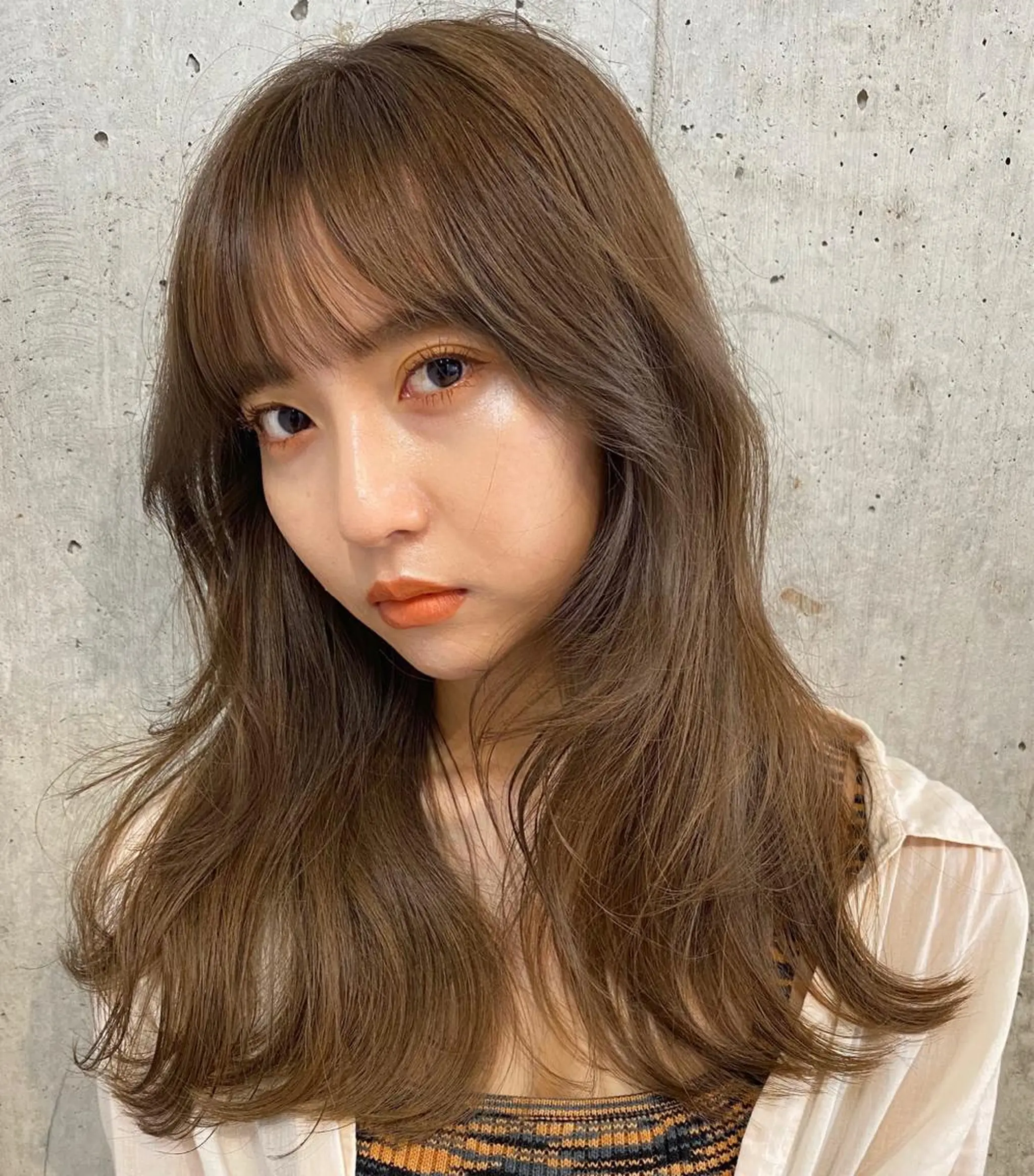 ロング カラー ベージュカラー 透明感カラー グレージュ レイヤーカット Pia hair Design Yakuin所属・Pia ツボイ ケイタのヘアスタイル