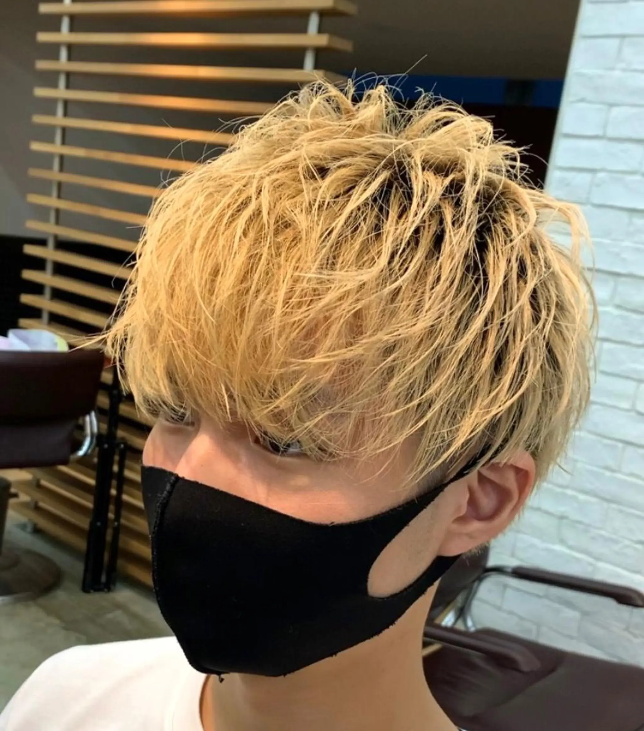 ショート MEN’S HAIR PERCUT新宿店所属・ただいま募集は 行っておりませんのヘアスタイル