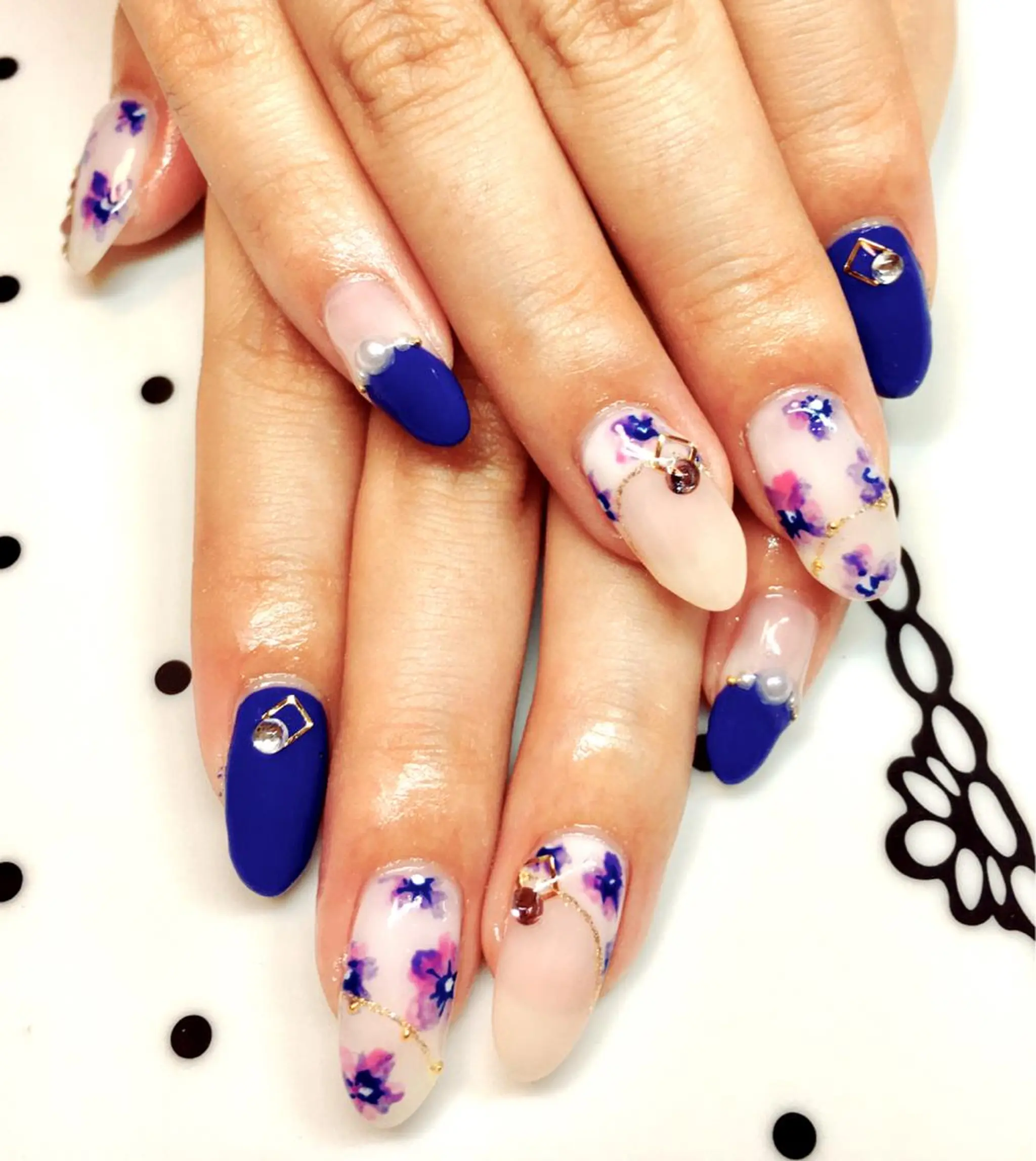 ネイル nailsalon sugarr所属・nailist cocoのネイルデザイン